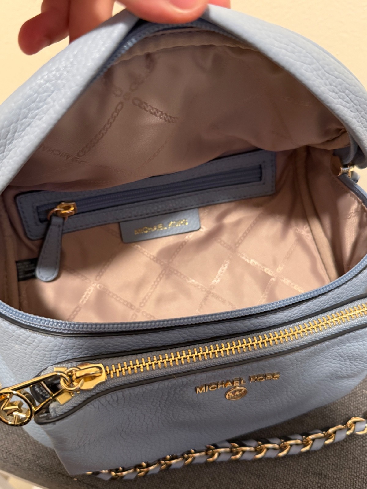 Michael Kors Slater Powder Blue Pebbled Leather Belt Bag Fanny Pack