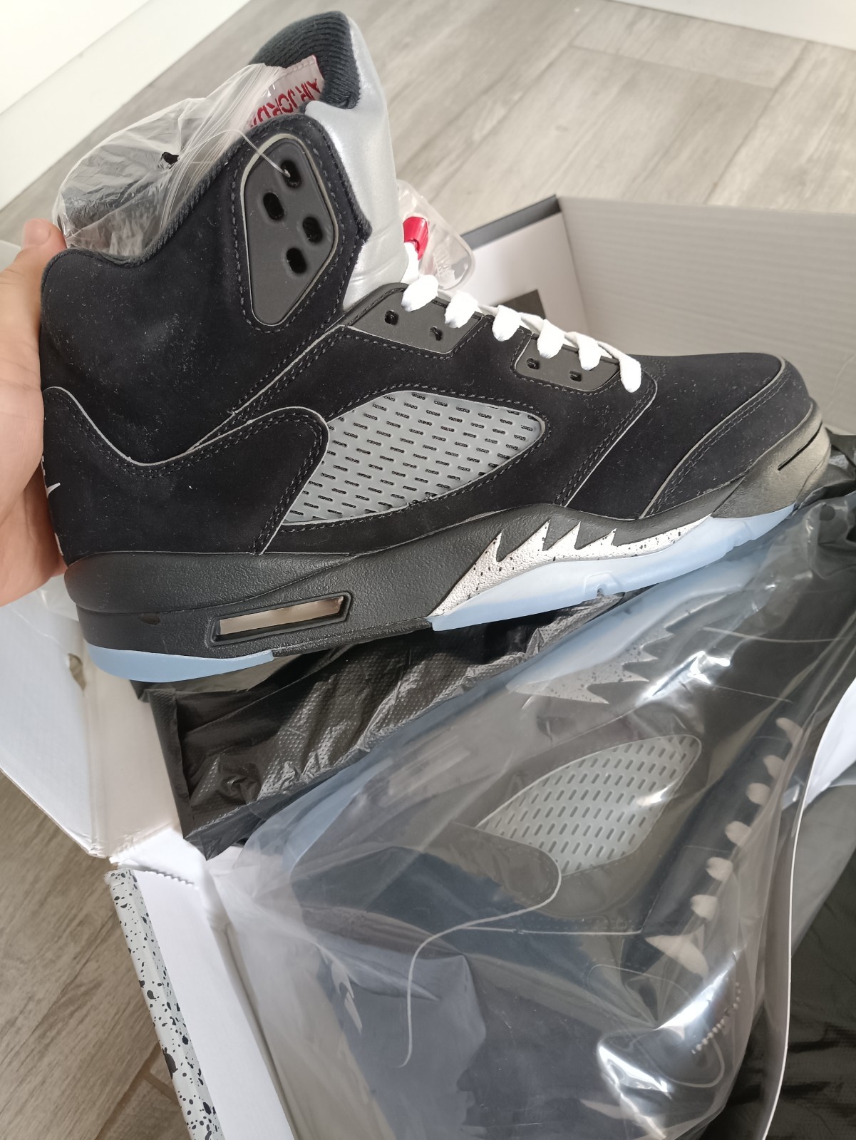 Air Jordan 5 Retro OG Black Metallic