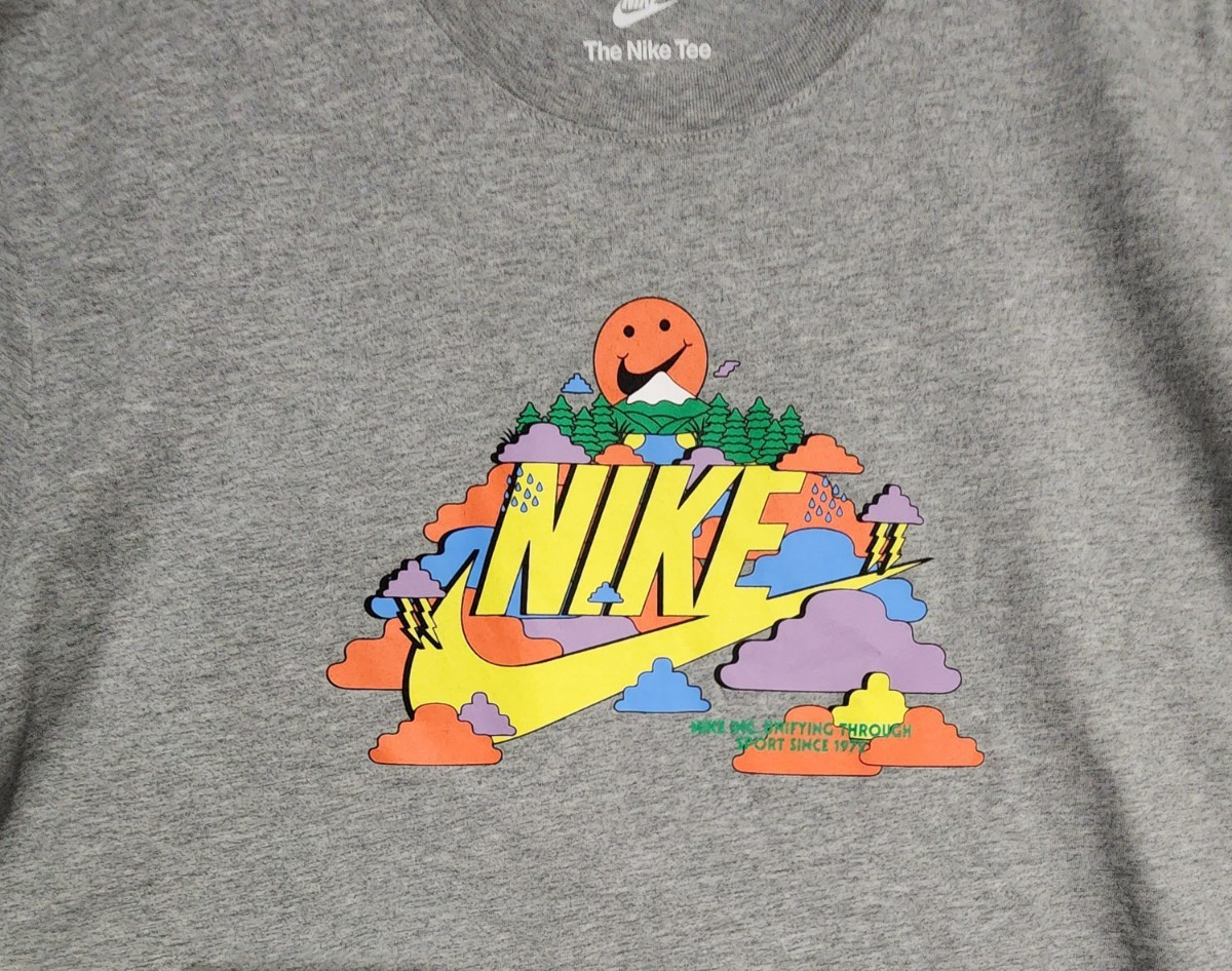 Nike Mens XL Dark Gray clouds trees Sun Retro logo graphic T-shirt