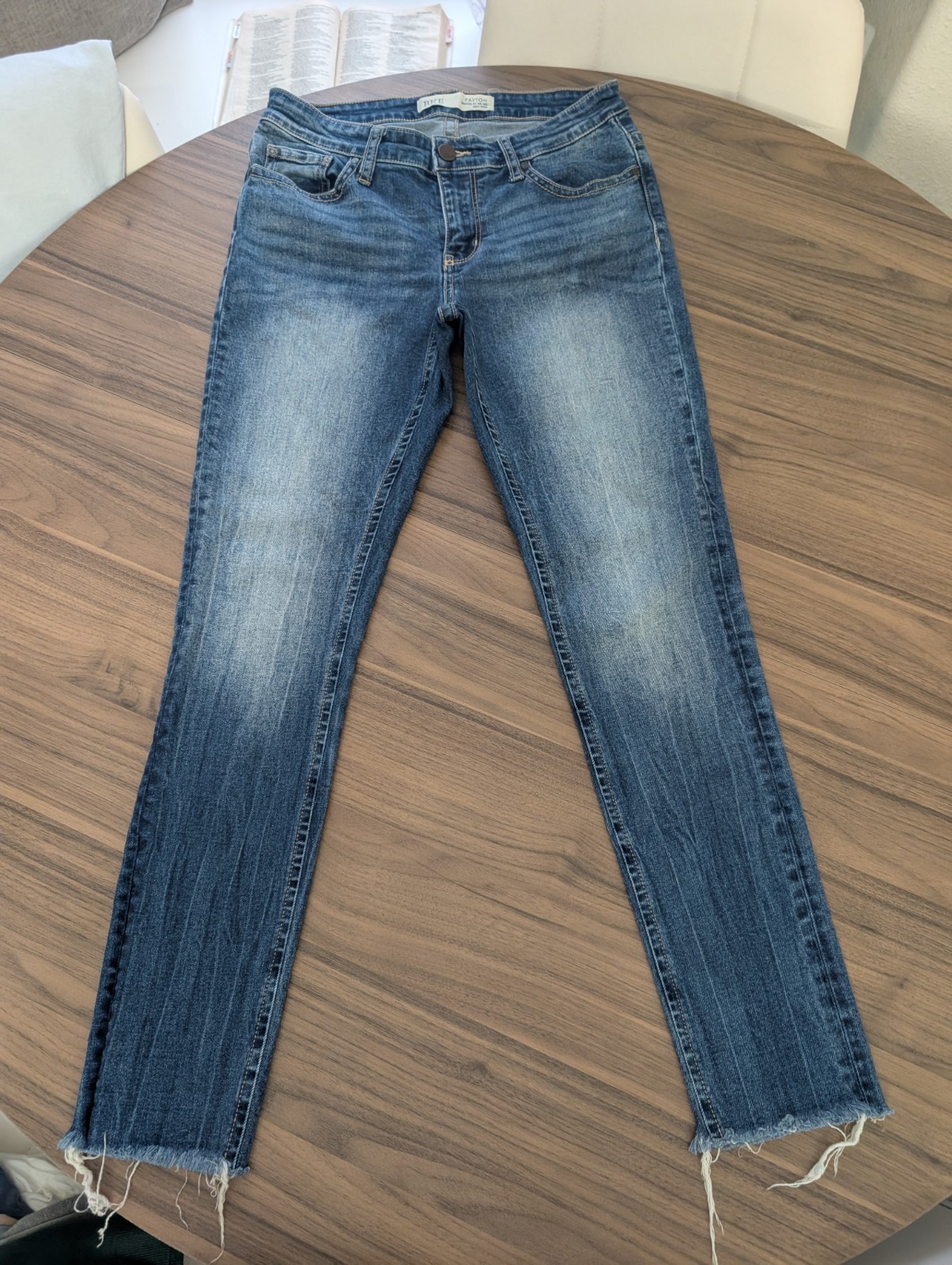 BKE Women’s Ankle Skinny Jeans Blue Medium Wash Mid-Rise 5-Pocket Denim