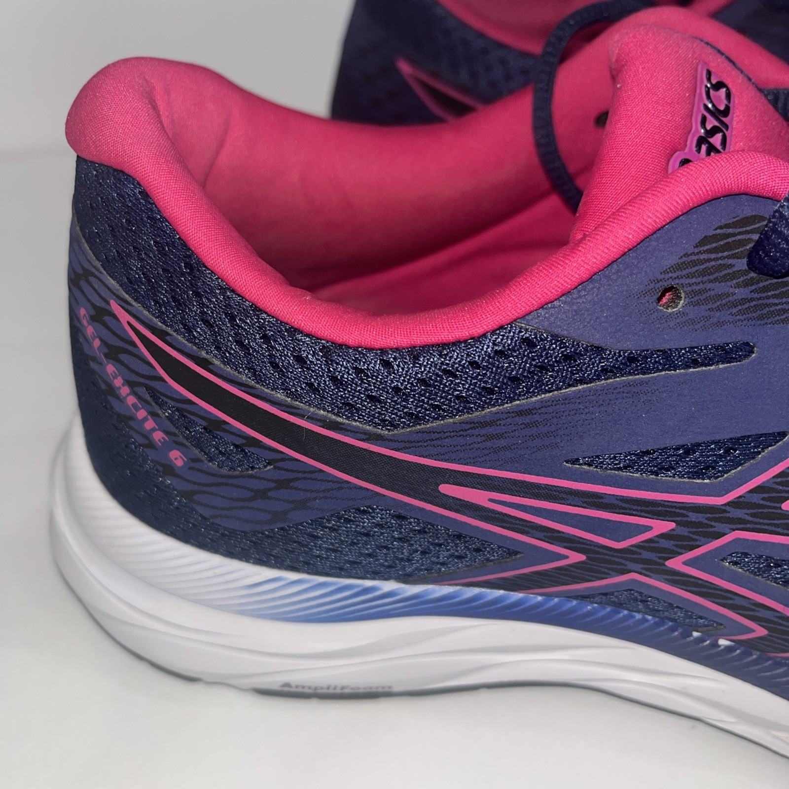Asics Gel Excite 6 Running Shoes Women’s 9 Navy/Pink Sneakers 1012A150