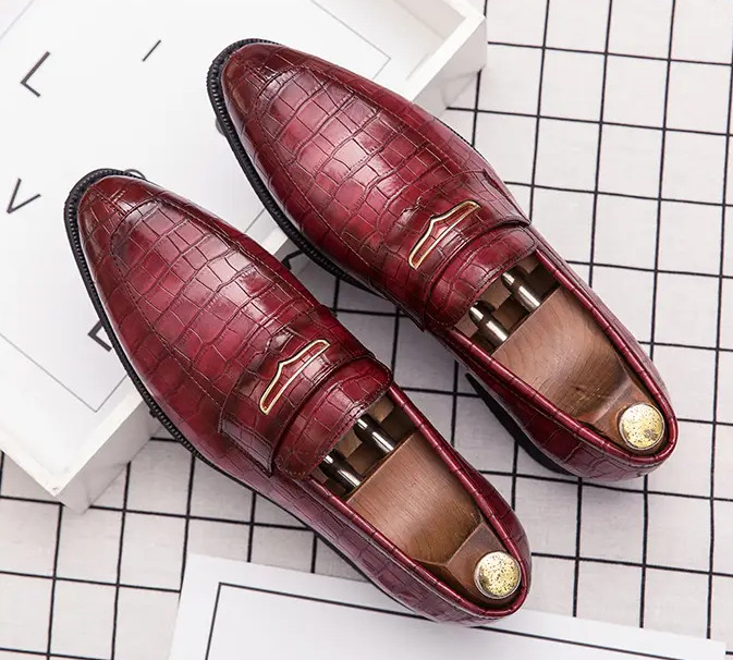 Men’s Stone Pattern Slip on Loafers Pointy Toe Formal Business Casual Shoes