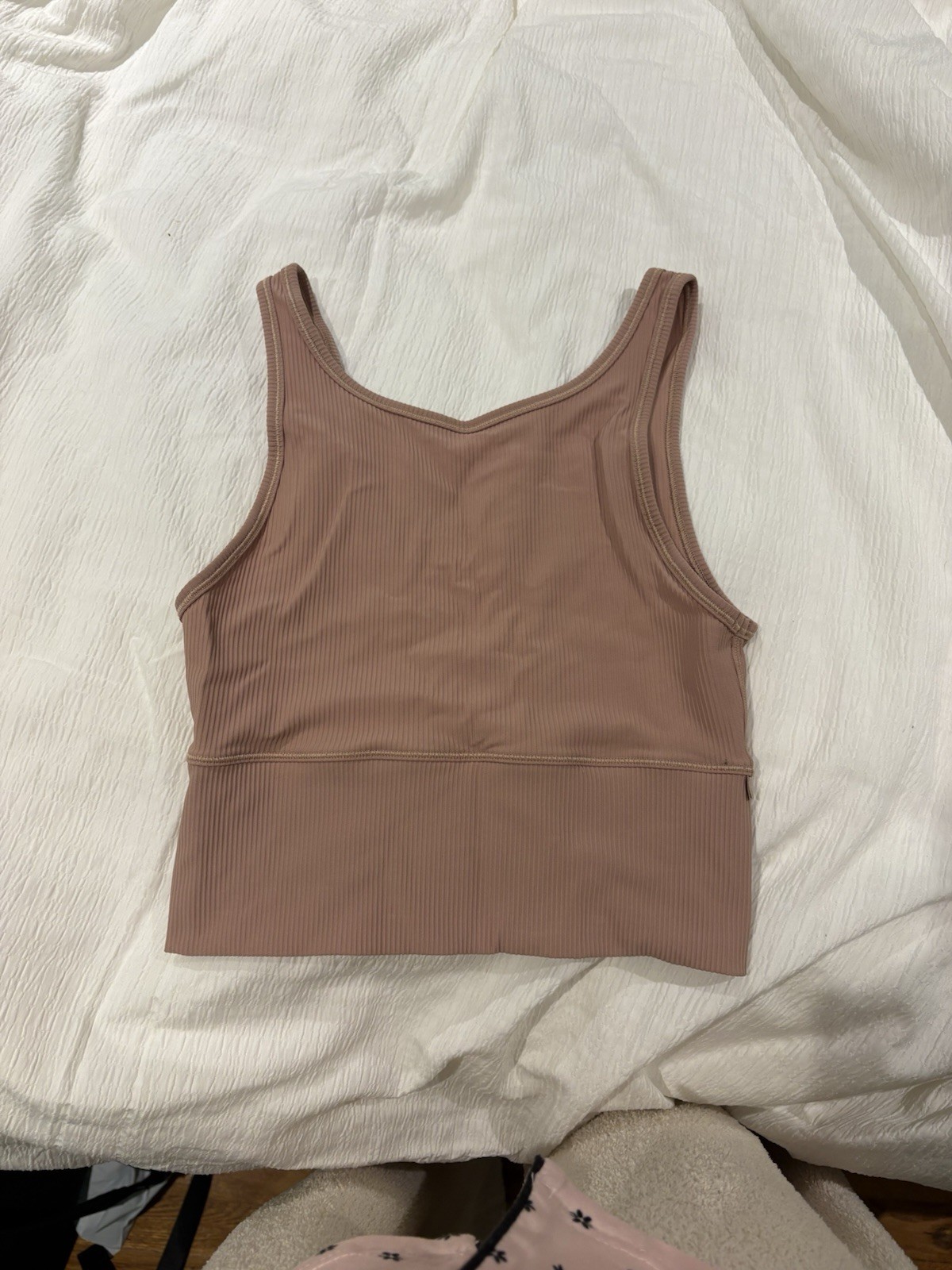 Lululemon Mauve Wireless Sports Bra Blended Fabric Normal Strap Activewear