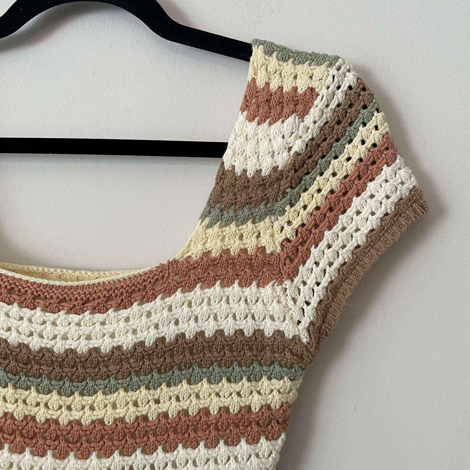 100% Cotton Crochet Open Knit Striped Crop Top Sz S Ruffles Granny Boho Cottage