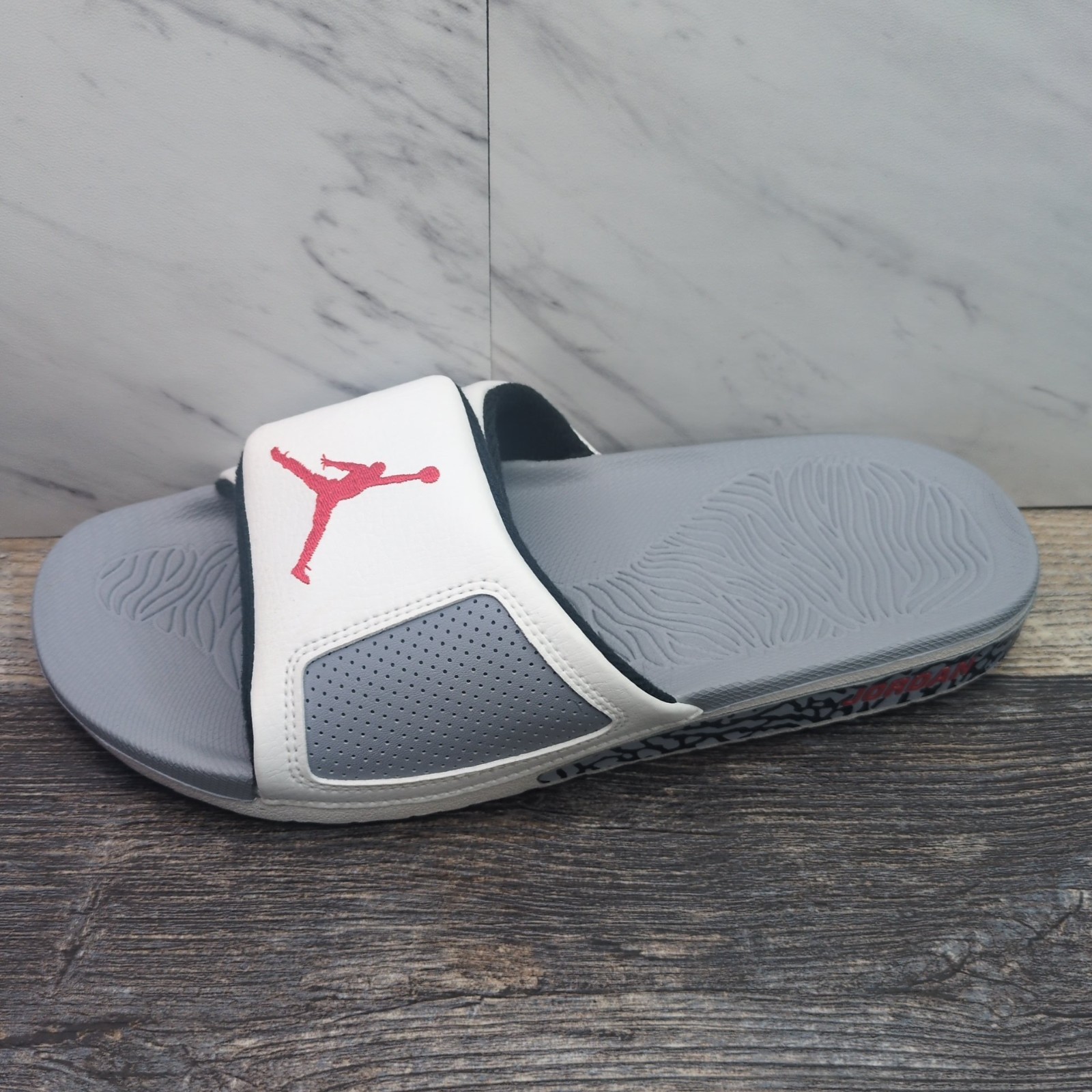 Air Jordan Hydro 3 Slides Summit White Cement Grey Men’s Size 8 854556-101