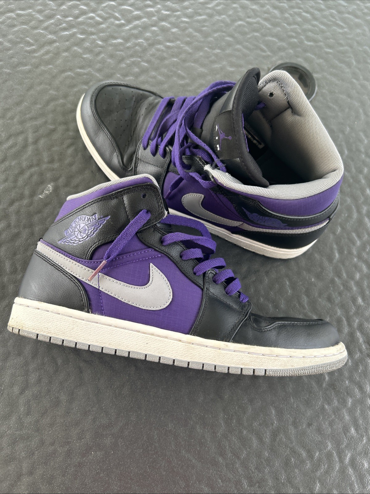 Men’s Jordan Retro Phat Court Purple Size 10.5 – See Pictures