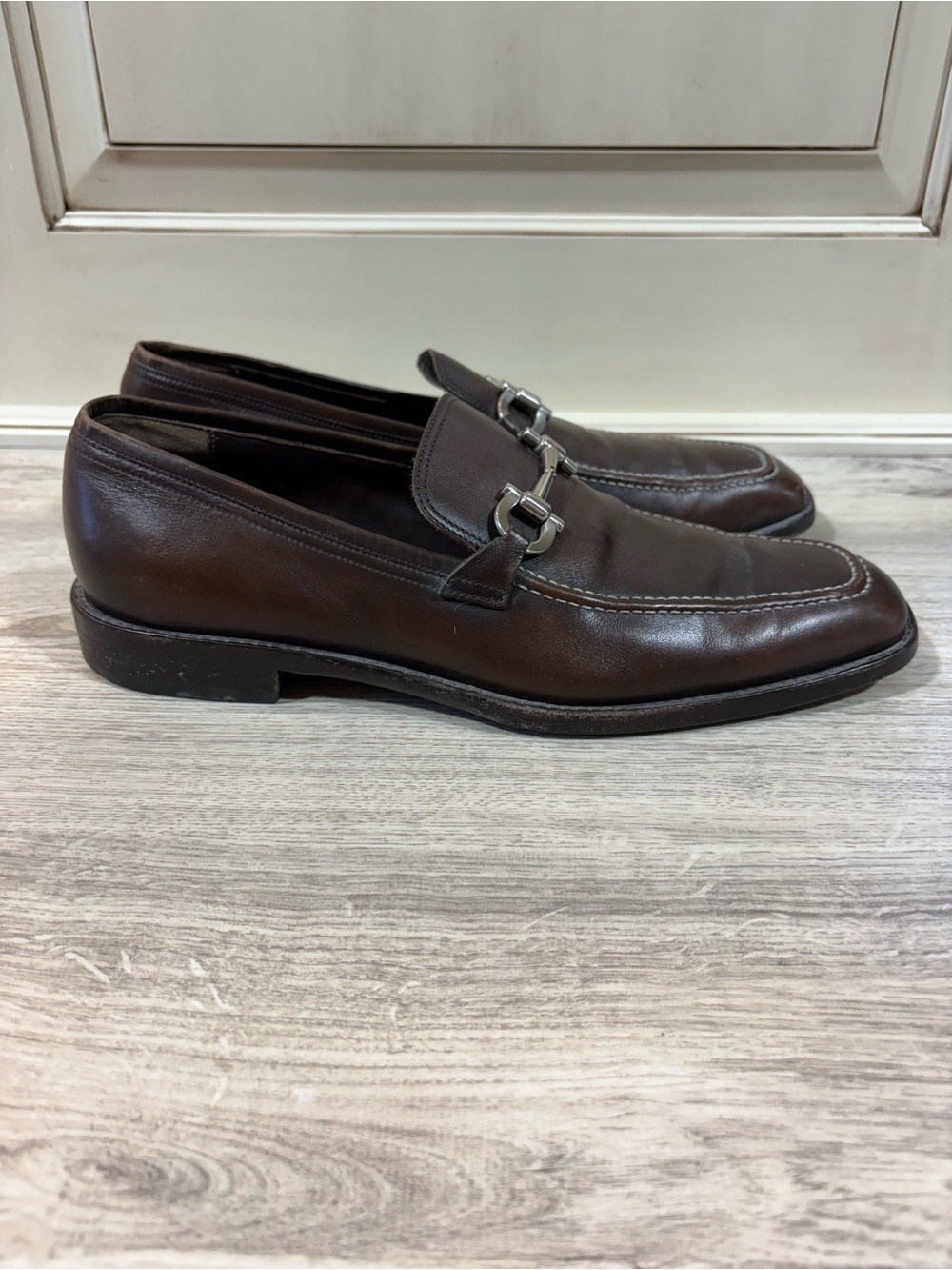 Salvatore Ferragamo Shoes Mens 9.5 Double Gancini Buckle Brown Leather Loafer