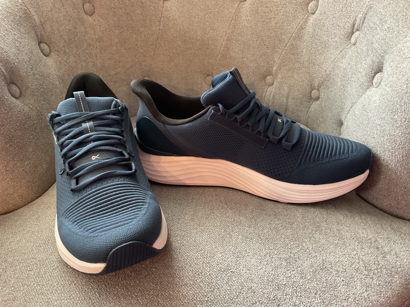 KURU Mens 13 Dusk Blue New Original Cost $169