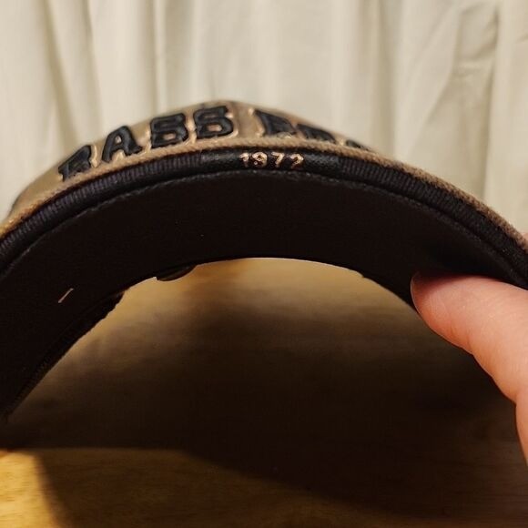 Bass Pro Shops RealTree Camo Sliderback Trucker Hat – New