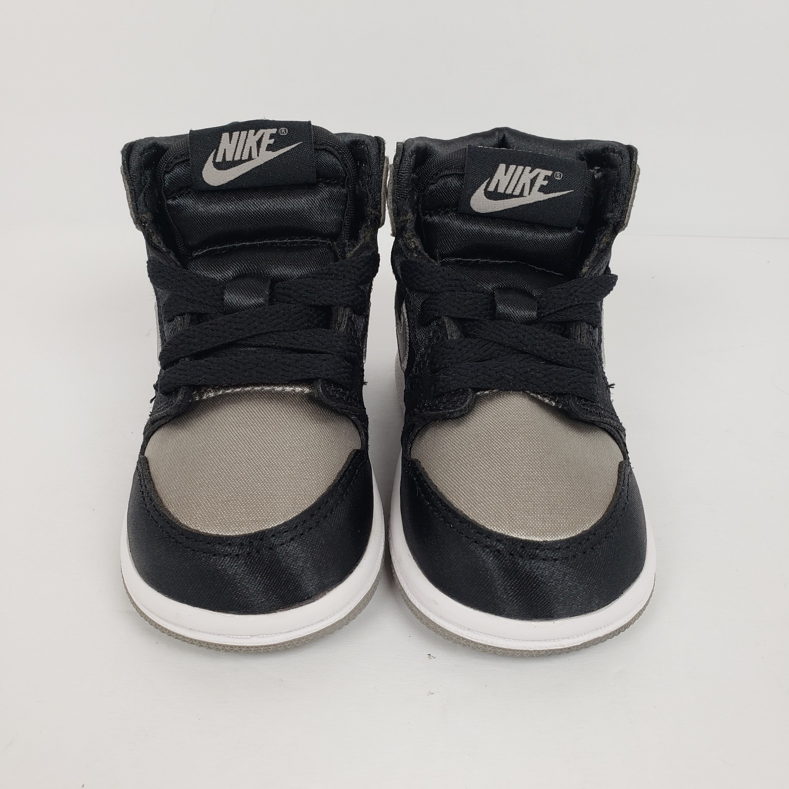 Nike Air Jordan 1 Retro High OG TD Toddler Size 4c Black Medium Grey White Shoes