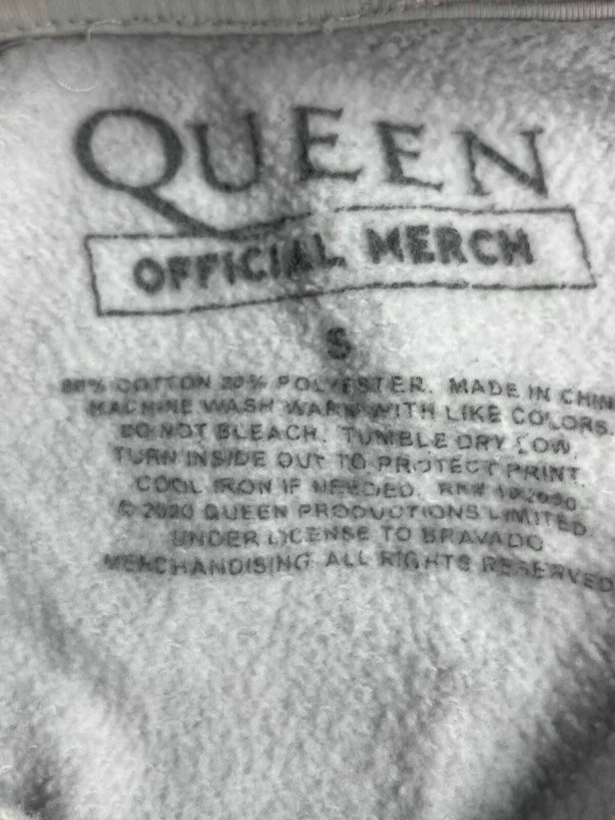 Queen Official Merch Rock Music Unisex Hoodie Sweatshirt White Size Small