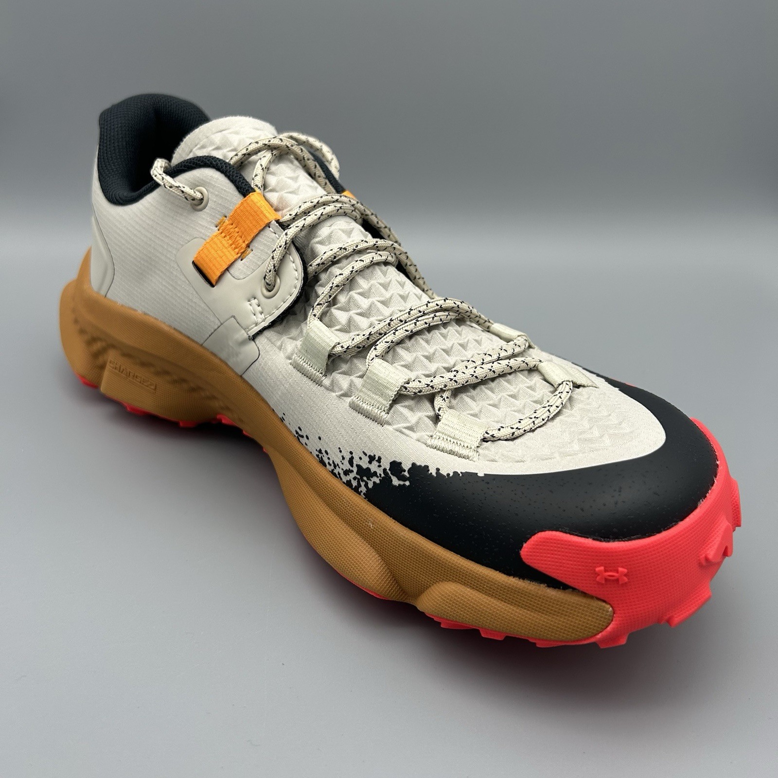 Under Armour Charge Expanse Low Trail Running Shoes Men’s Size 10 6000766-027