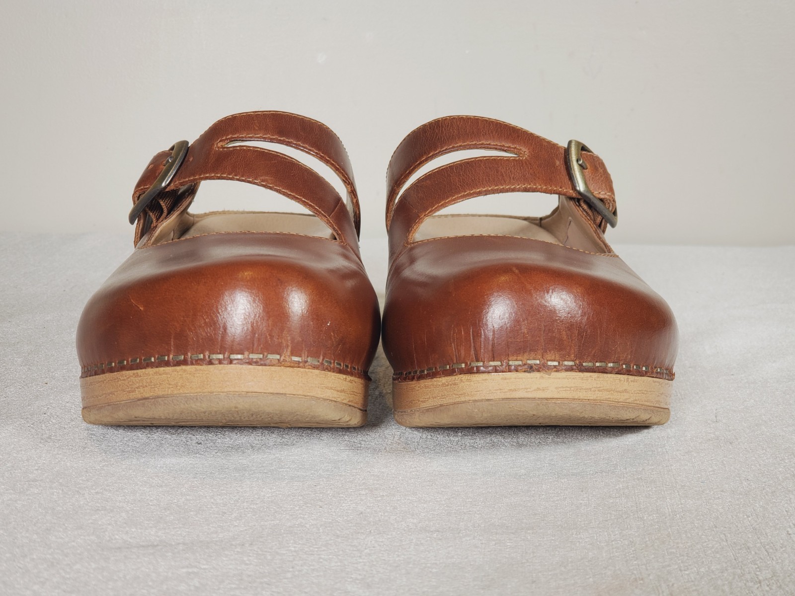 Dansko Britney Oiled Pull Up Tan Clogs Leather Strap Women’s US 10.5 – 11 EU 41