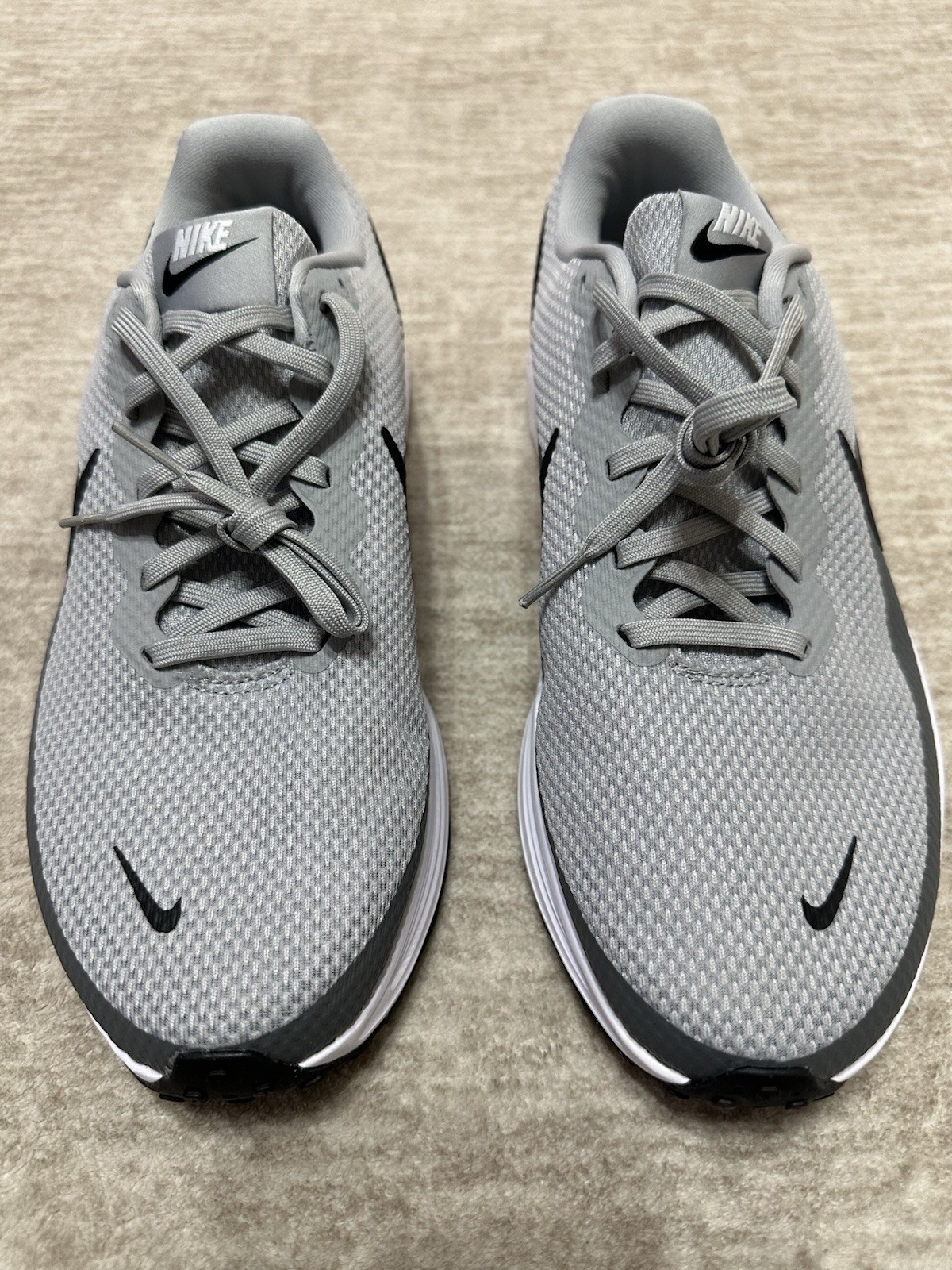 Nike Revolution 8 Men’s Running Size 10.5