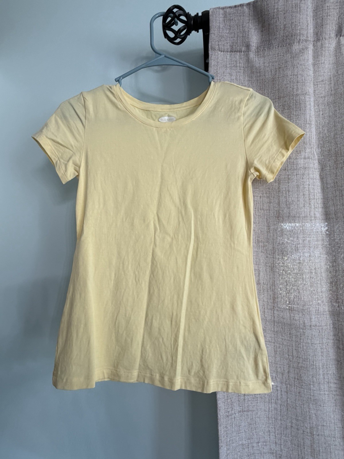 Old Navy Slim Fit Woman’s Top Size XS