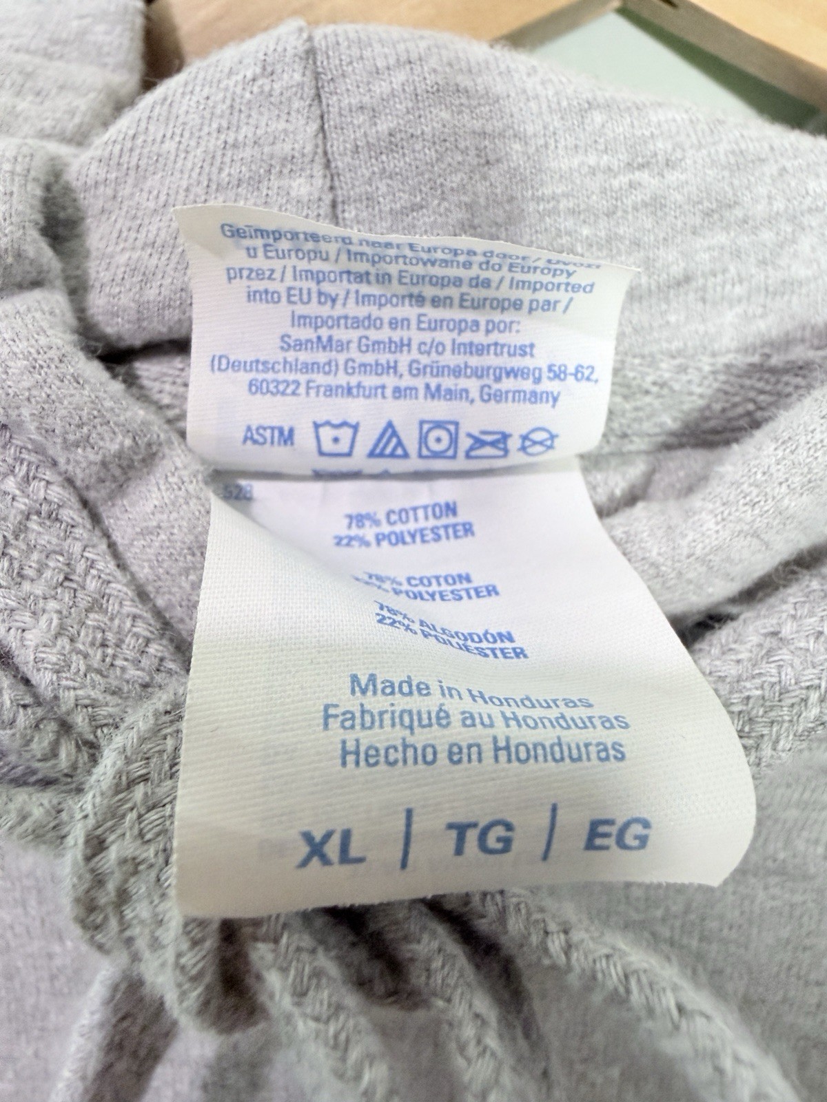 Dunkin Donuts “Dunkie Junkie” Hoodie Gray Pullover Size XL
