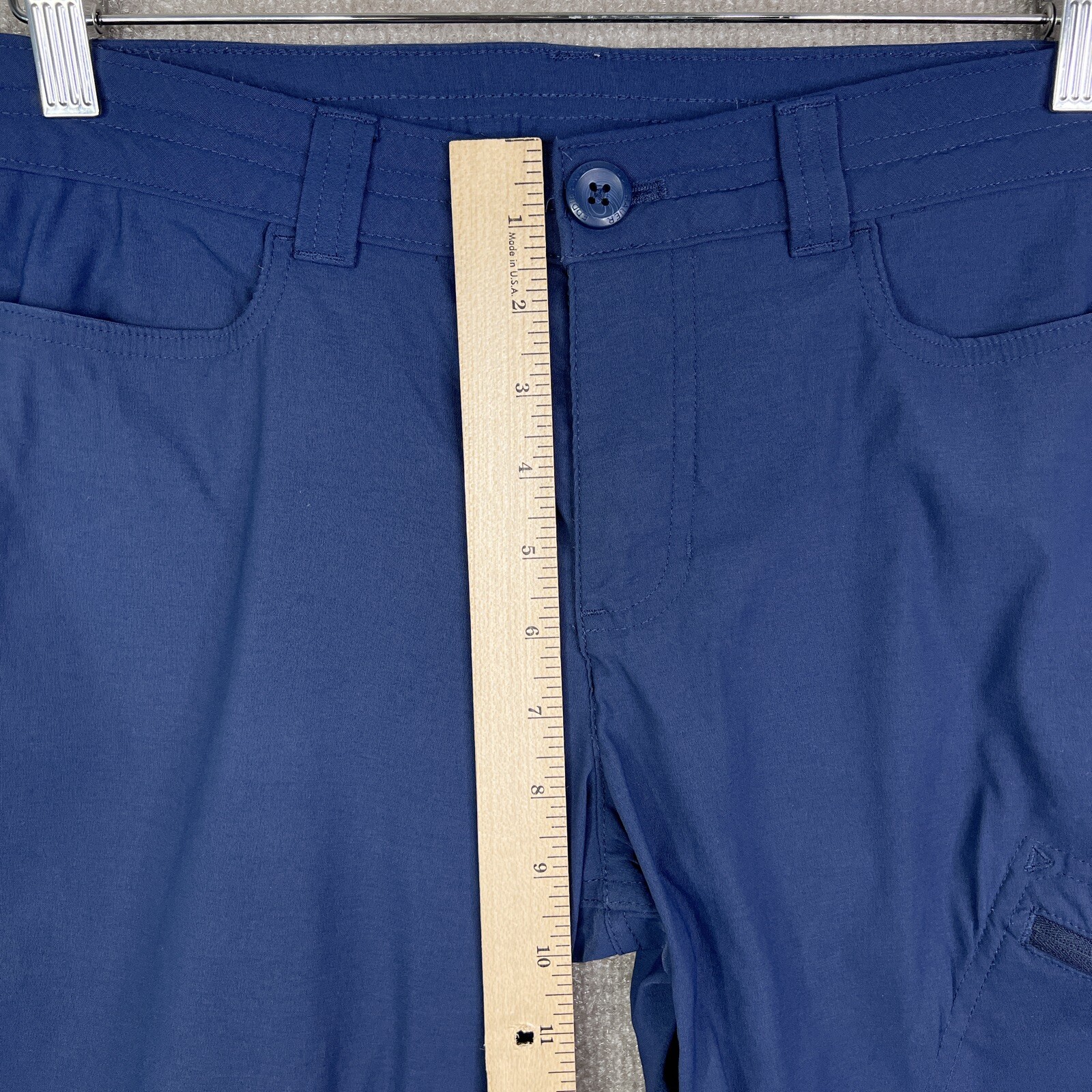 Eddie Bauer Women’s Rainier Guide Pro Capri Pants 6 Navy Blue Nylon Spandex