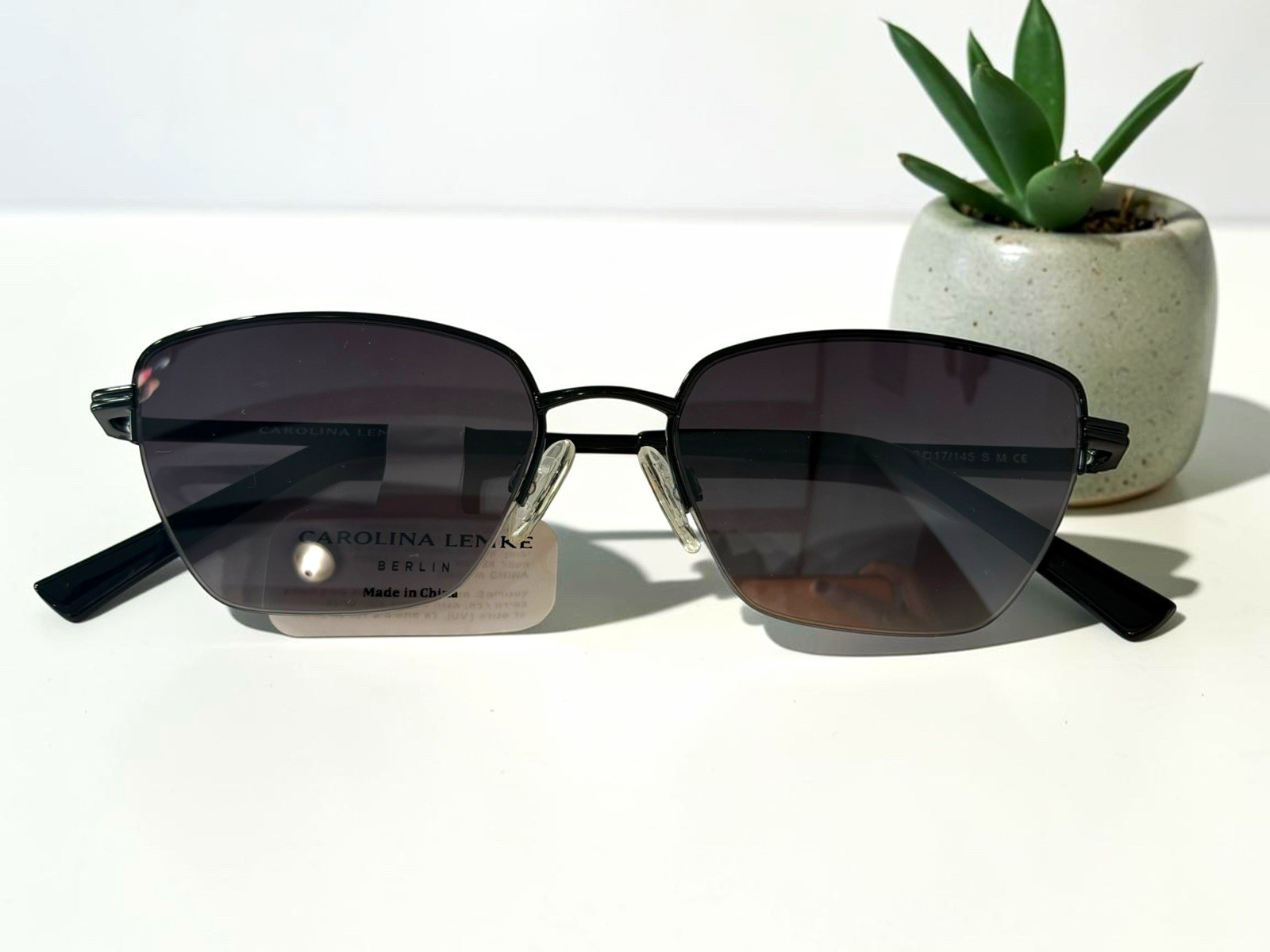 CL159-01 Carolina Lemke Berlin Uma Black, Shiny + Free Luxury Premium Case