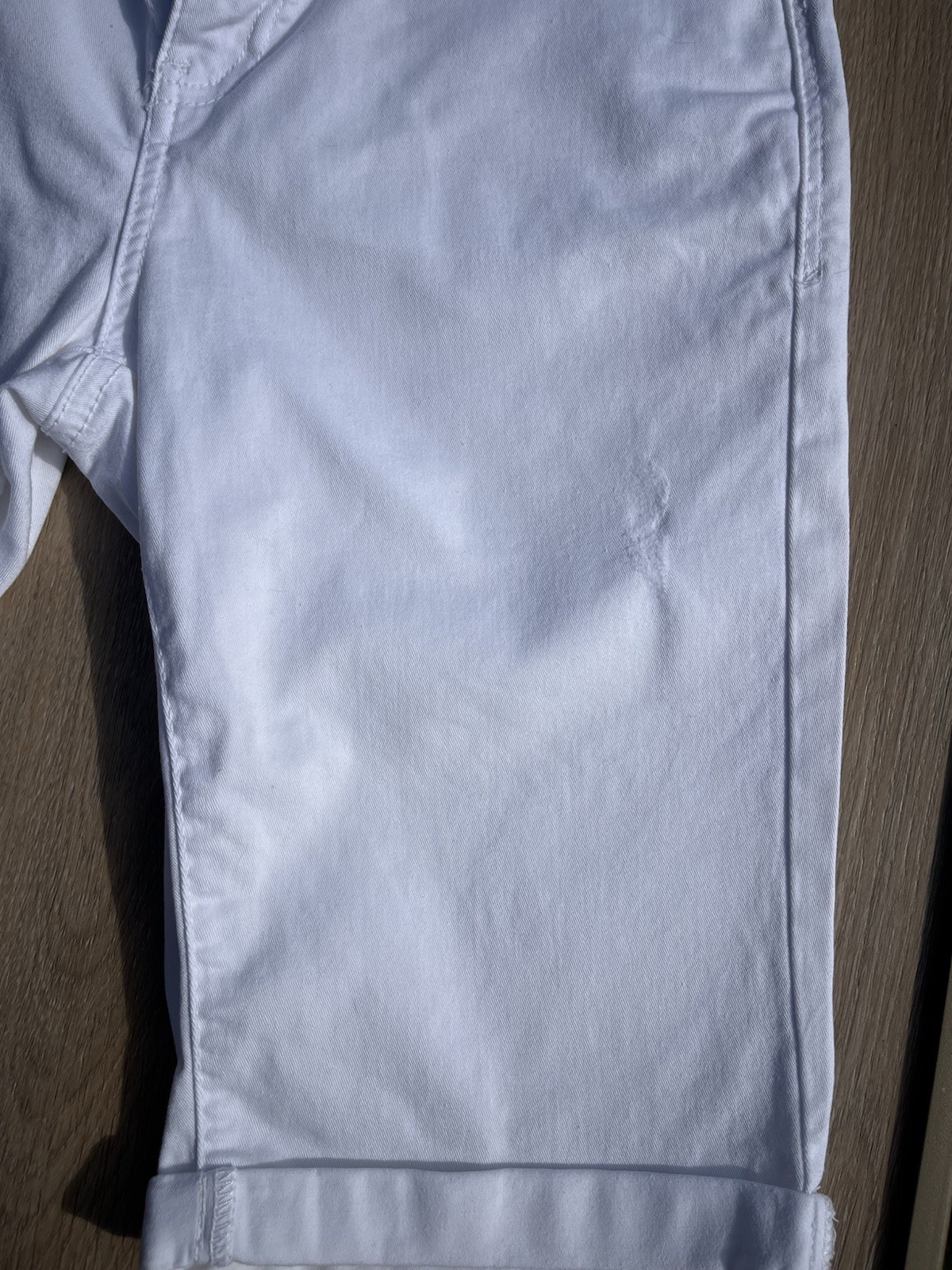 Dorothy Perkins White Denim Bermuda Shorts Size 10 Mid Rise 5-Pocket 30in