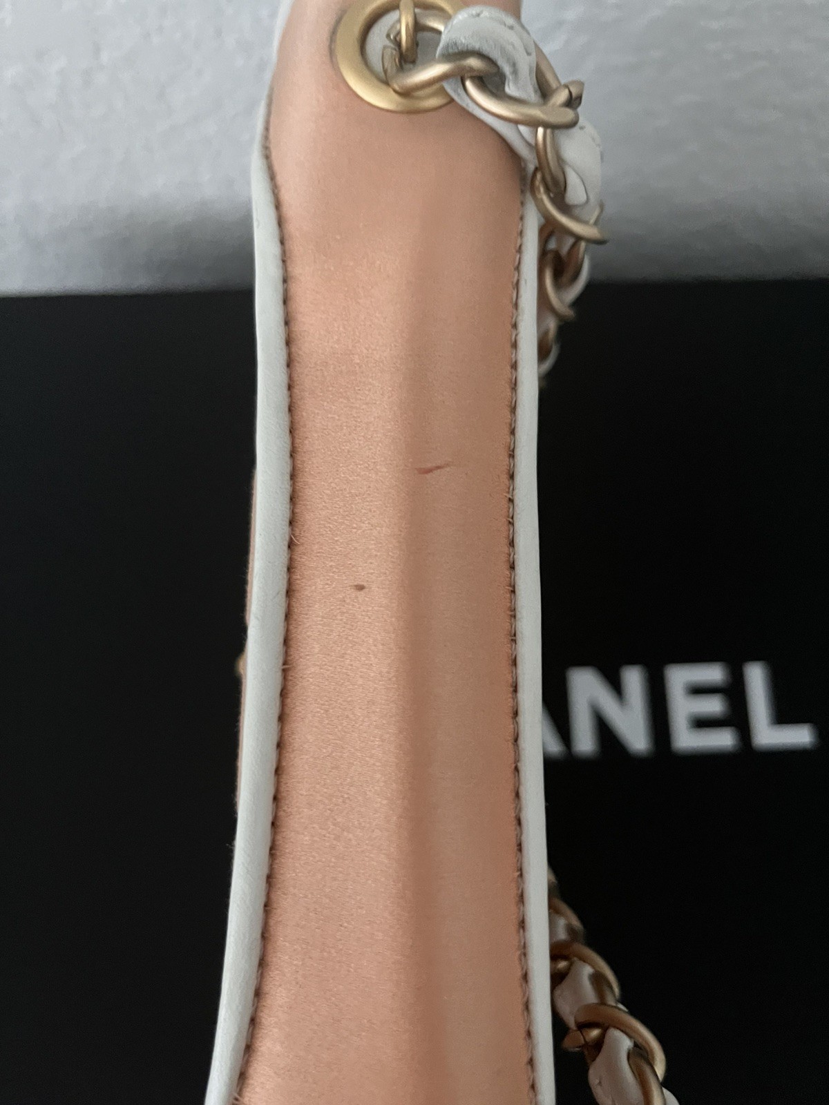 CHANEL Vintage Peach Pink Satin Chocolate Bar Flap shoulder bag