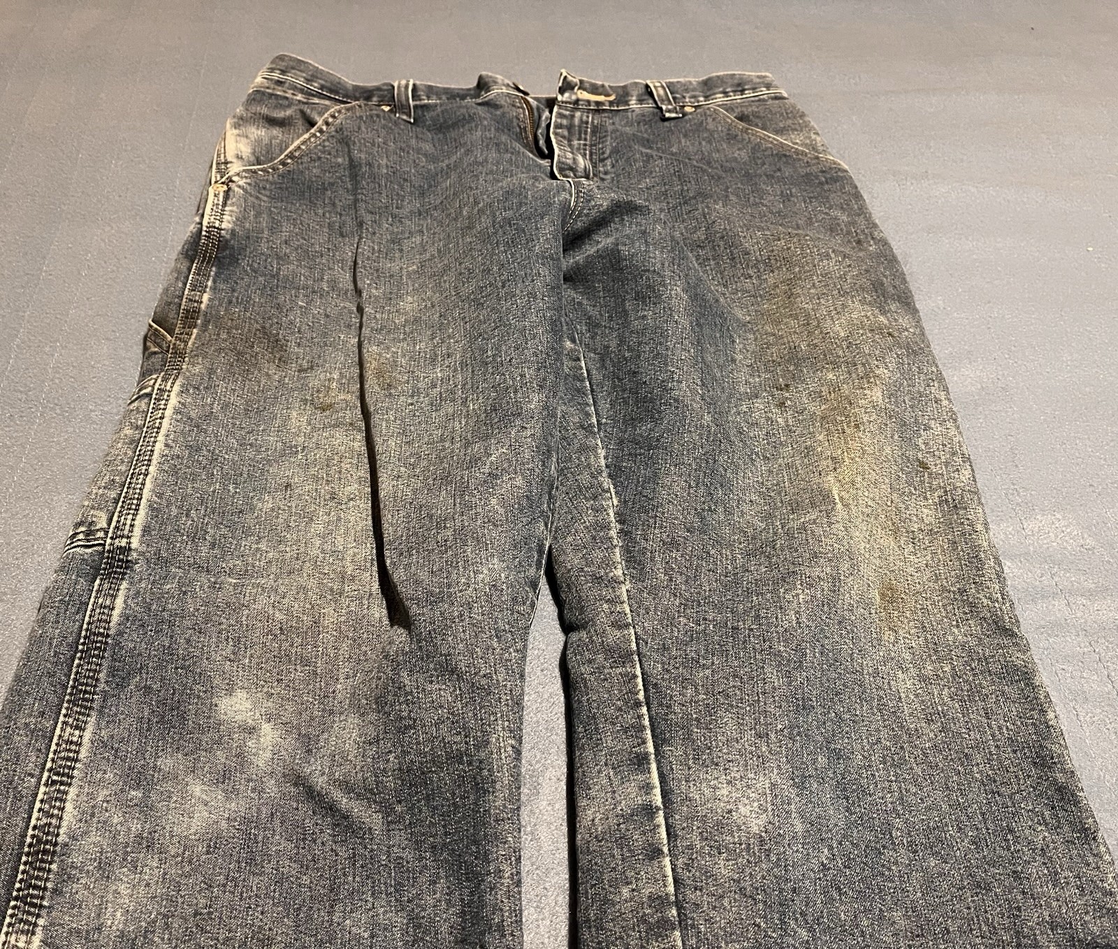 Pre-Owned Wrangler Men’s 32×30 Medium Wash Blue Carpenter Work Wear Pants
