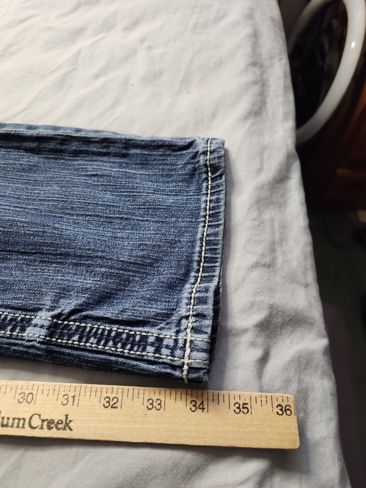 BKE Buckle Carter Bootleg Jeans Mens Size 31×34 Medium Wash Mid Rise Casual EUC