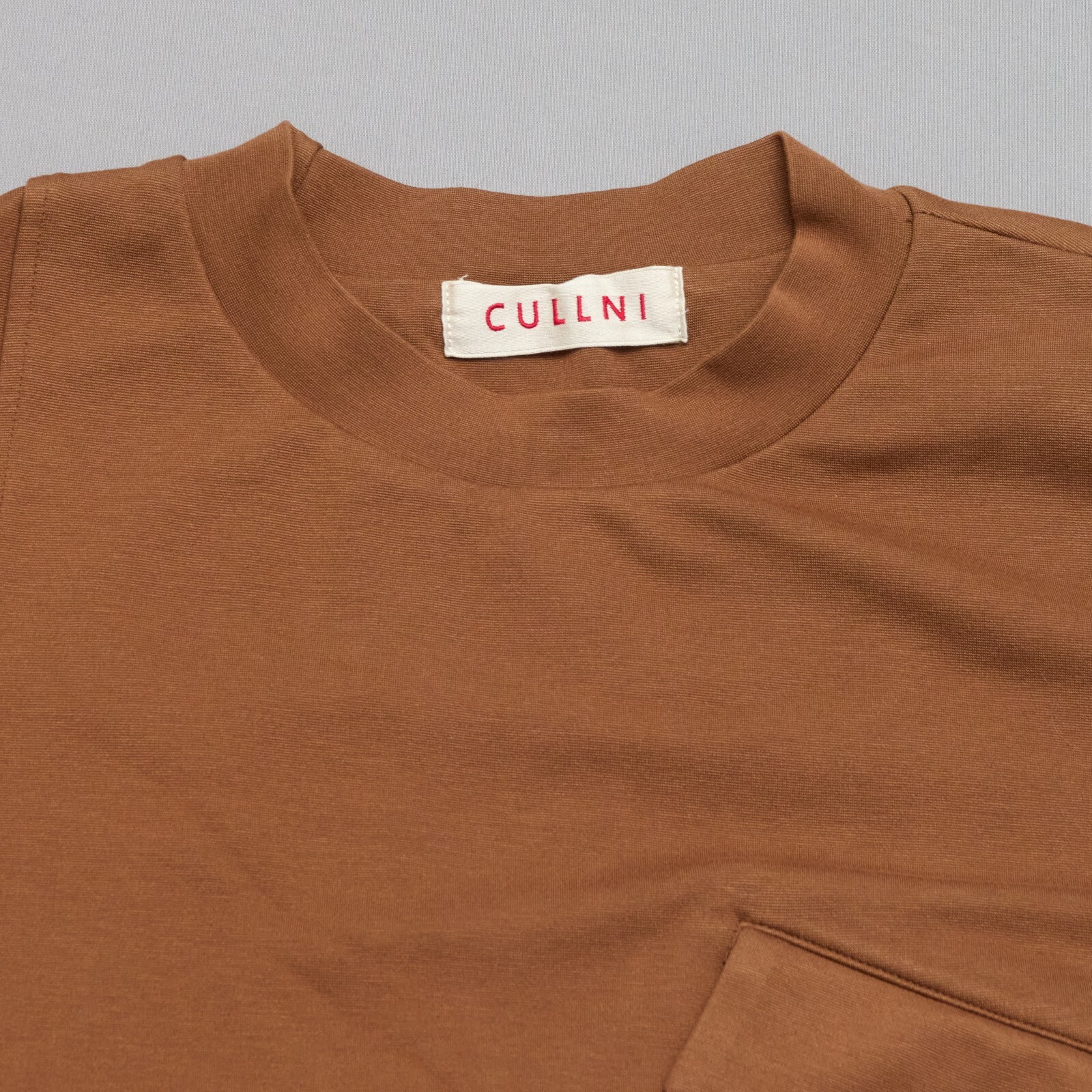 Cullni Men’s Brown Long Sleeve Shirt Size M Asymmetrical Hem Pocket Minimalist