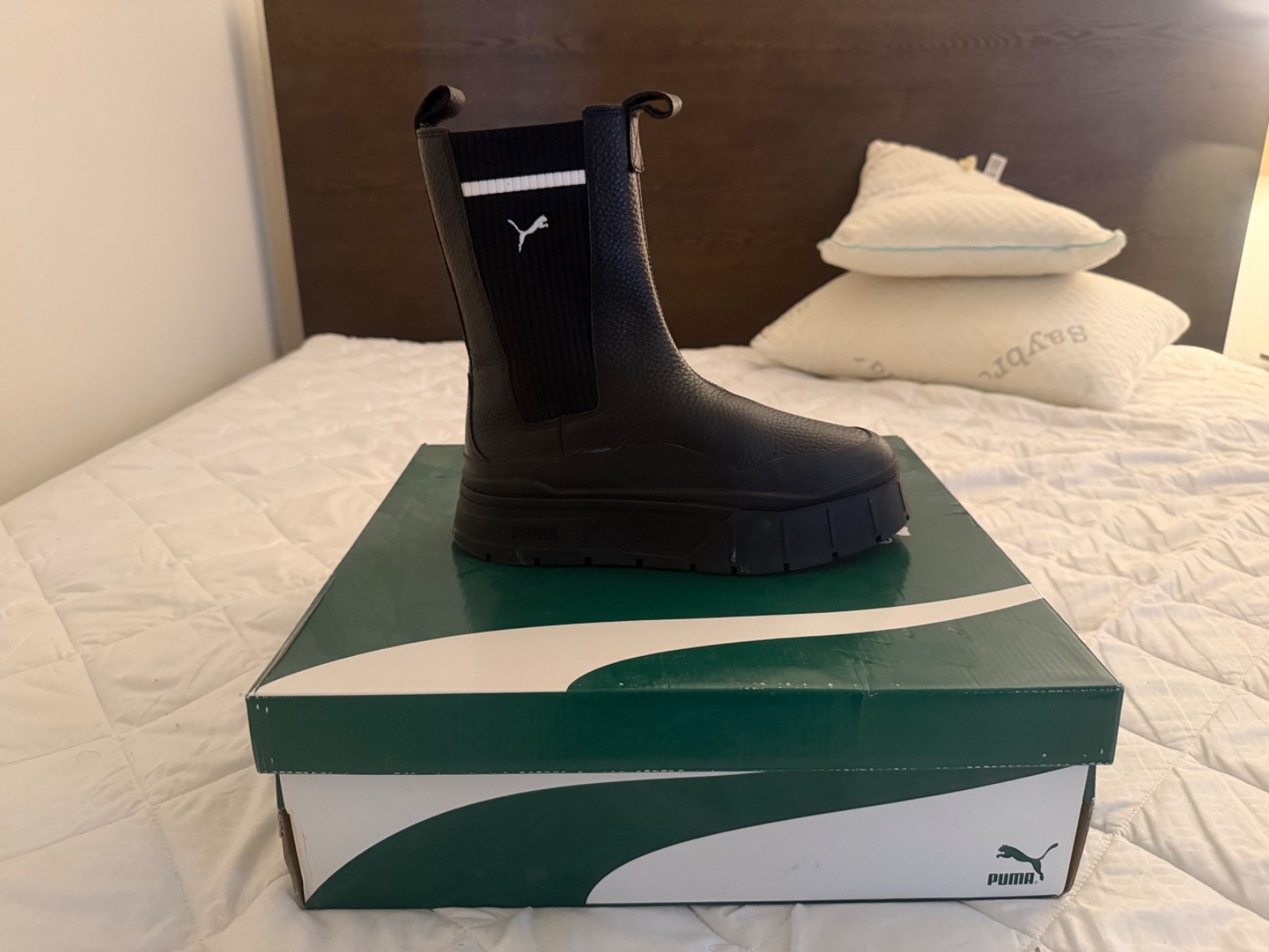 Puma Chelsea Casual boots women size 10