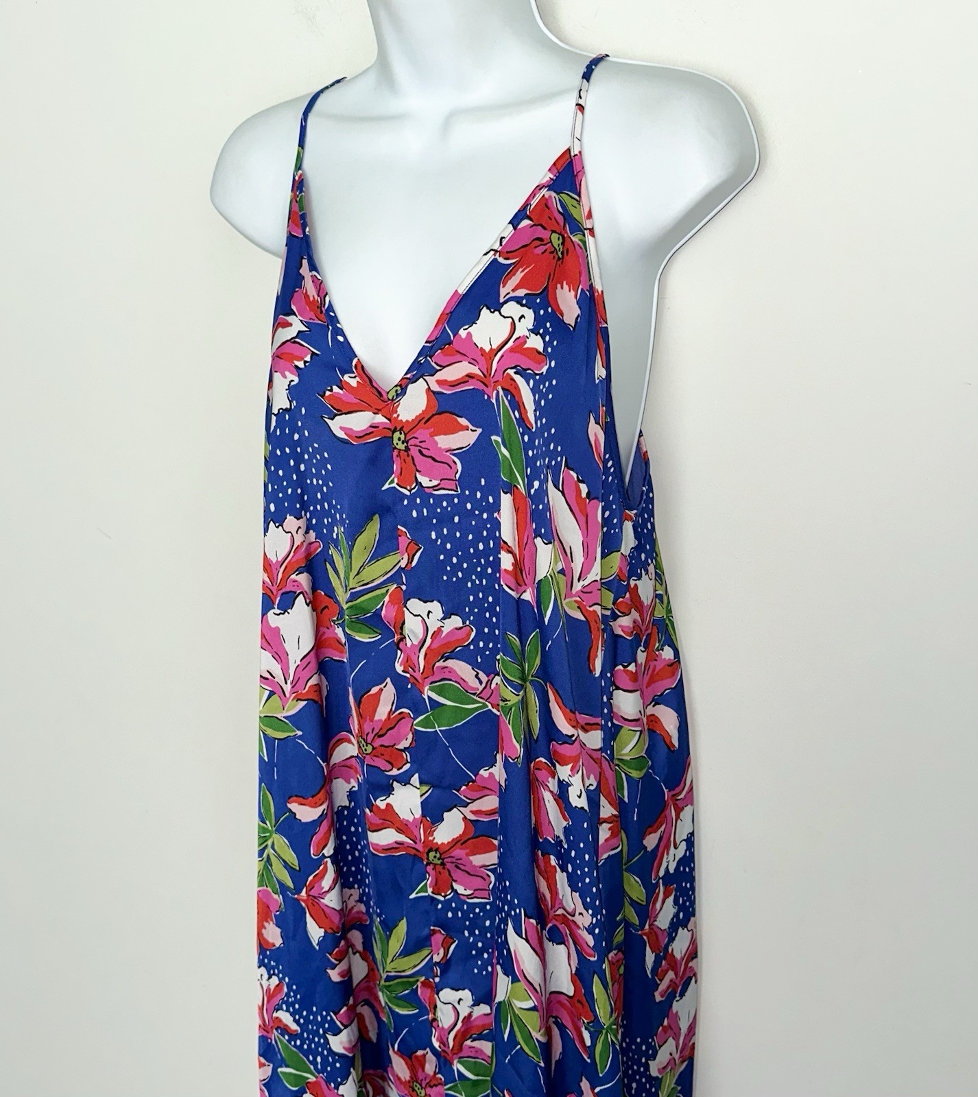Van Winkle & Co Floral Sleeveless V Neck Maxi Satin Chemise Nightgown Size 1X