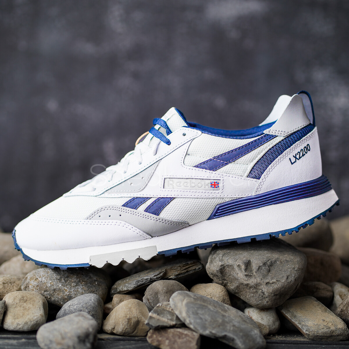Reebok LX2200 Classic Men’s Athletic Sneakers Running Shoe White Trainers #201
