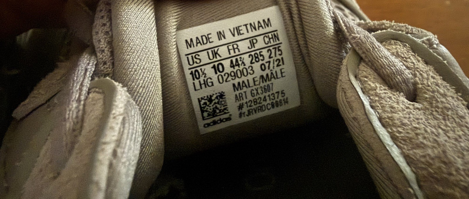 Adidas Yeezy 500 Sneaker – Size 10.5