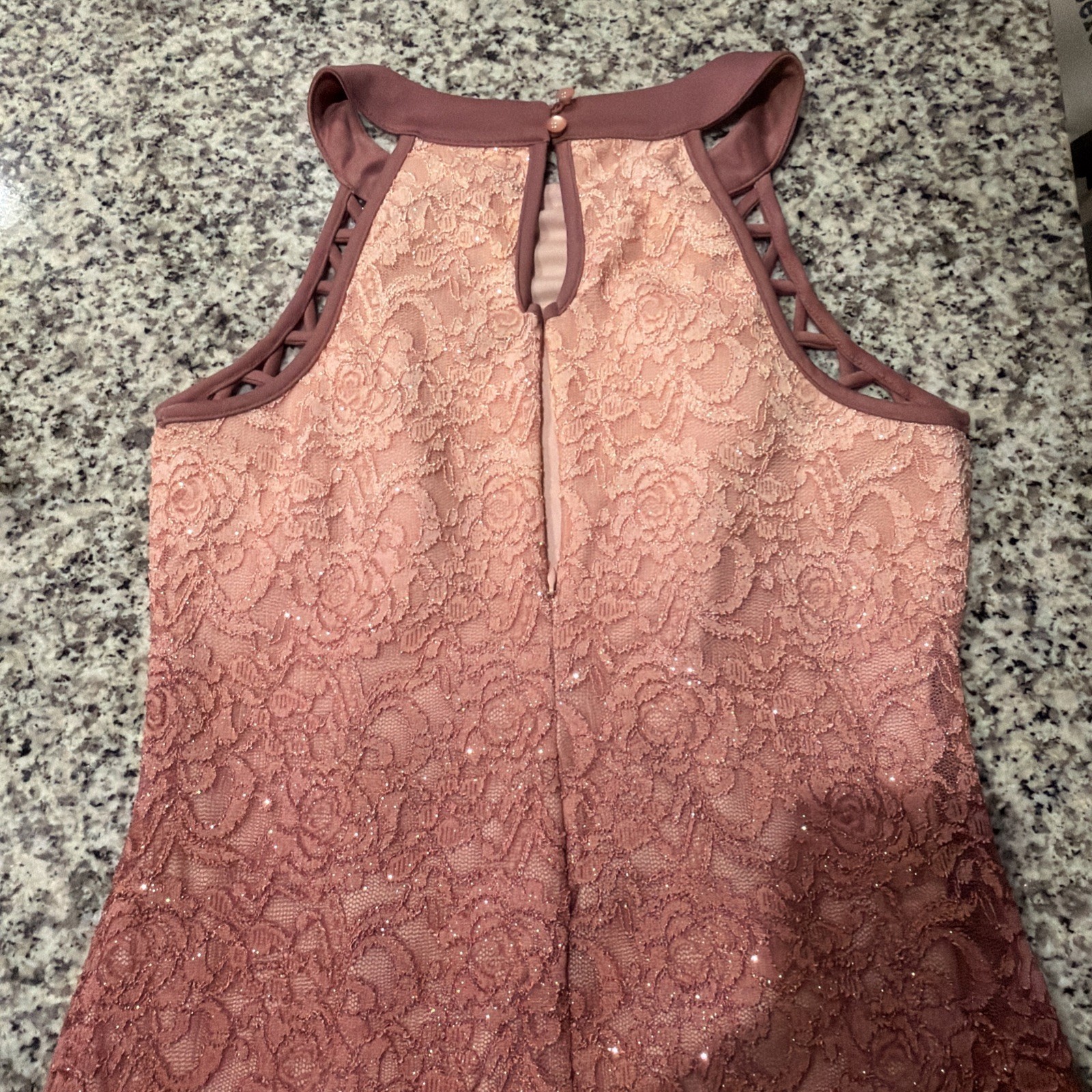 VENUS Women’s Size medium Tank Top ~ Mauve w/Sparkle, Lace, Scalloped Ombre