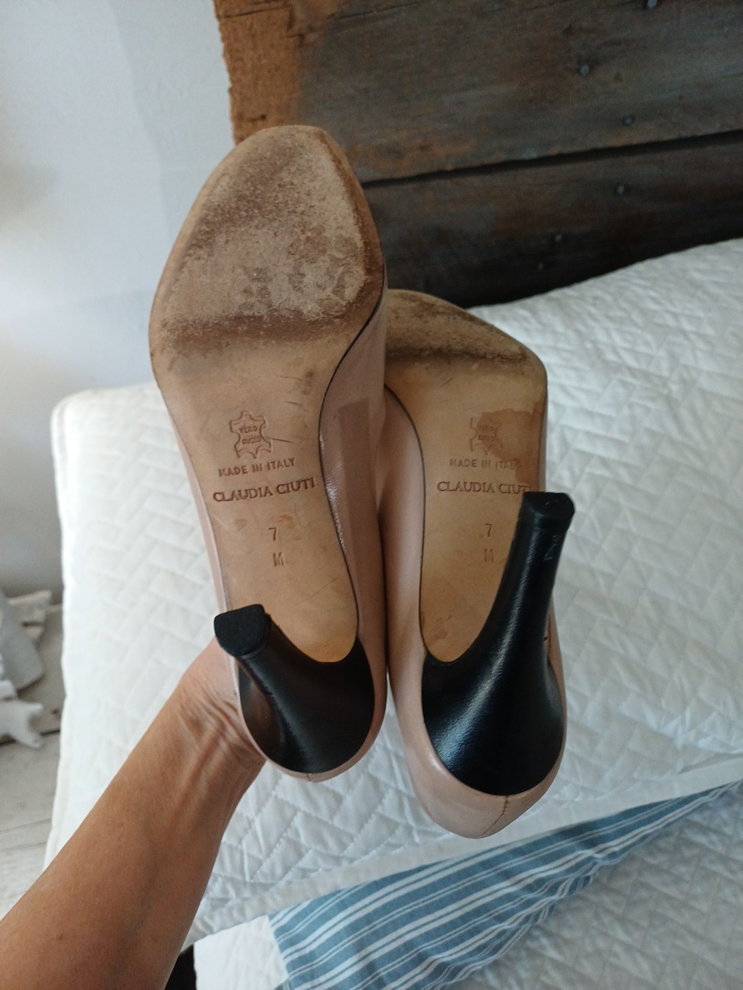 CLAUDIA CIUTI Black & Nude Pointed Toe Heels Pumps Size 7