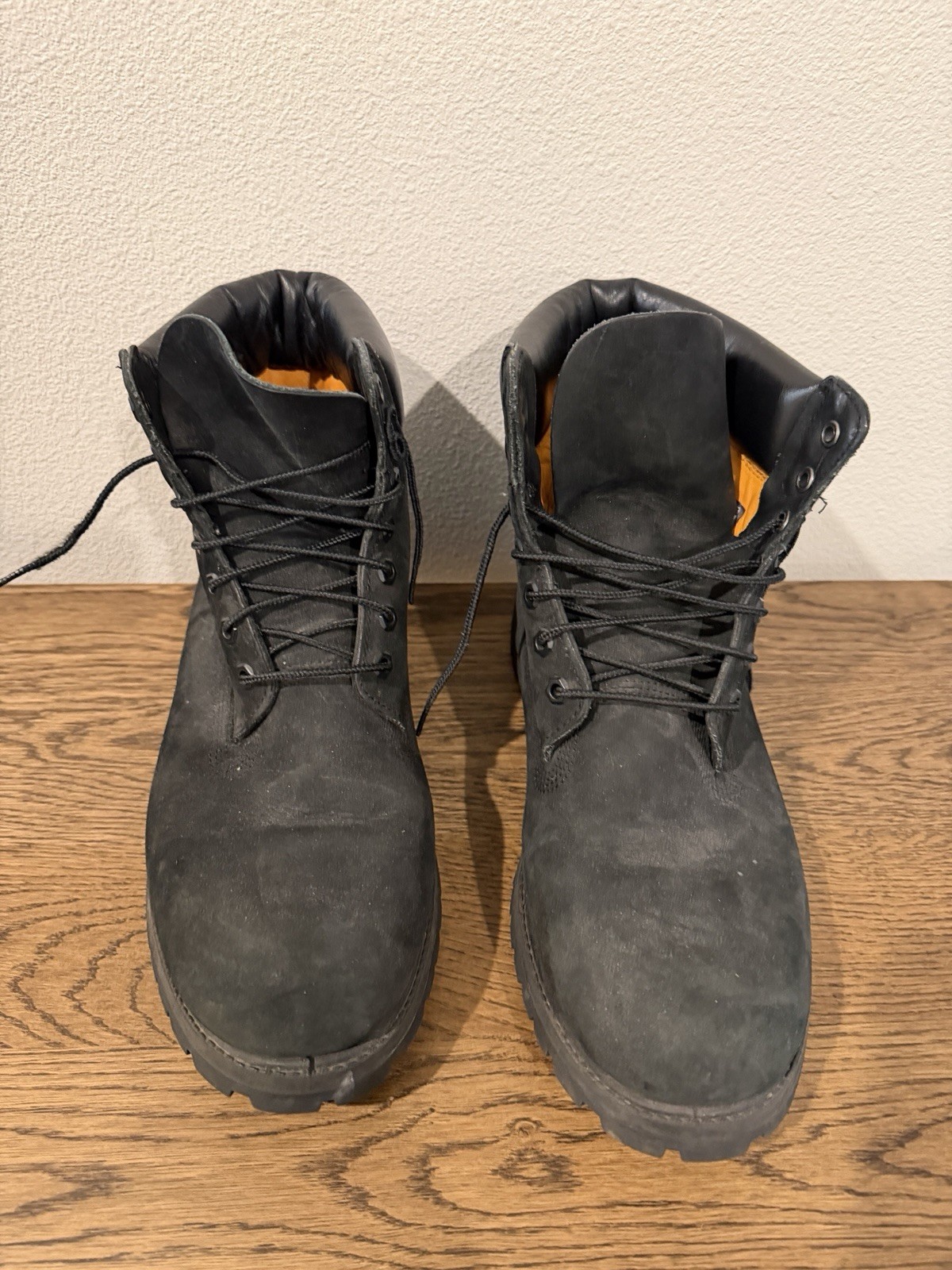 Timberland Men’s 6-Inch Boot 10073 Black Nubuck Size 12m