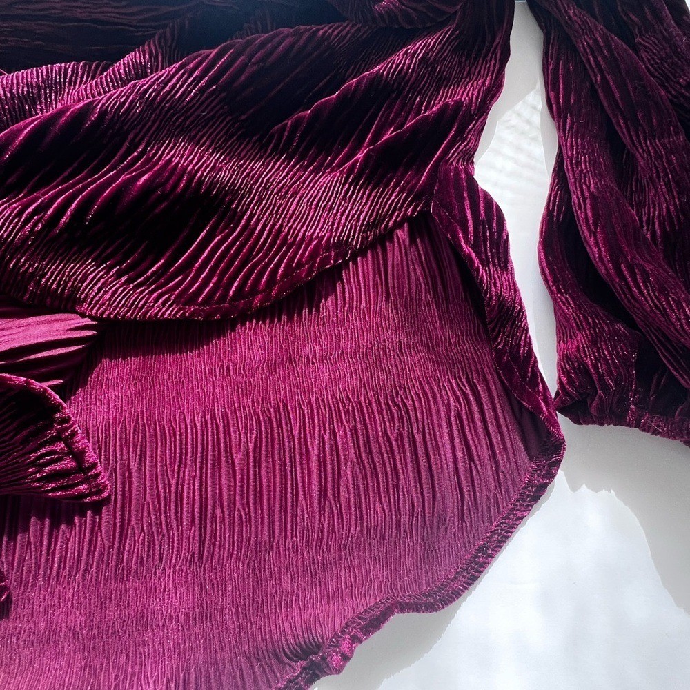 Cupio Burgundy Textured Velvety Velour XL Button-Up Shirt XL