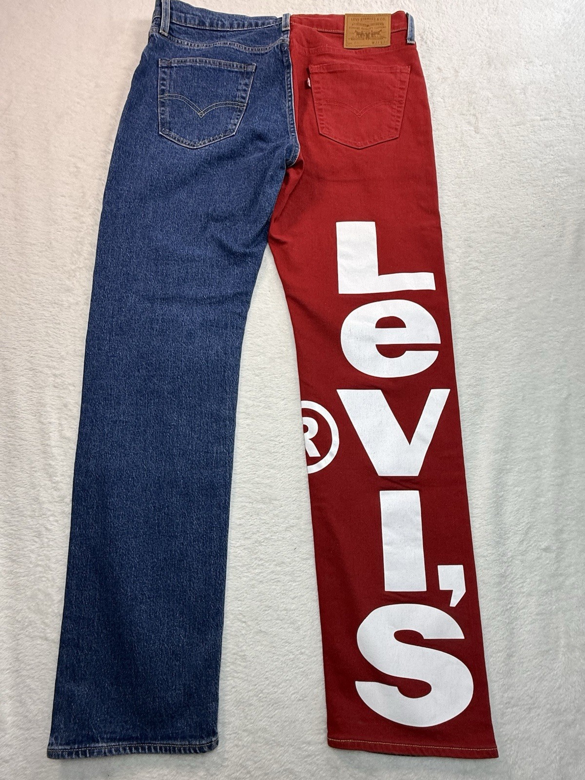 Levi’s 541 Color Block~RARE~Spell Out On Back Leg~Size 34X34~Logo~Blue Red Denim