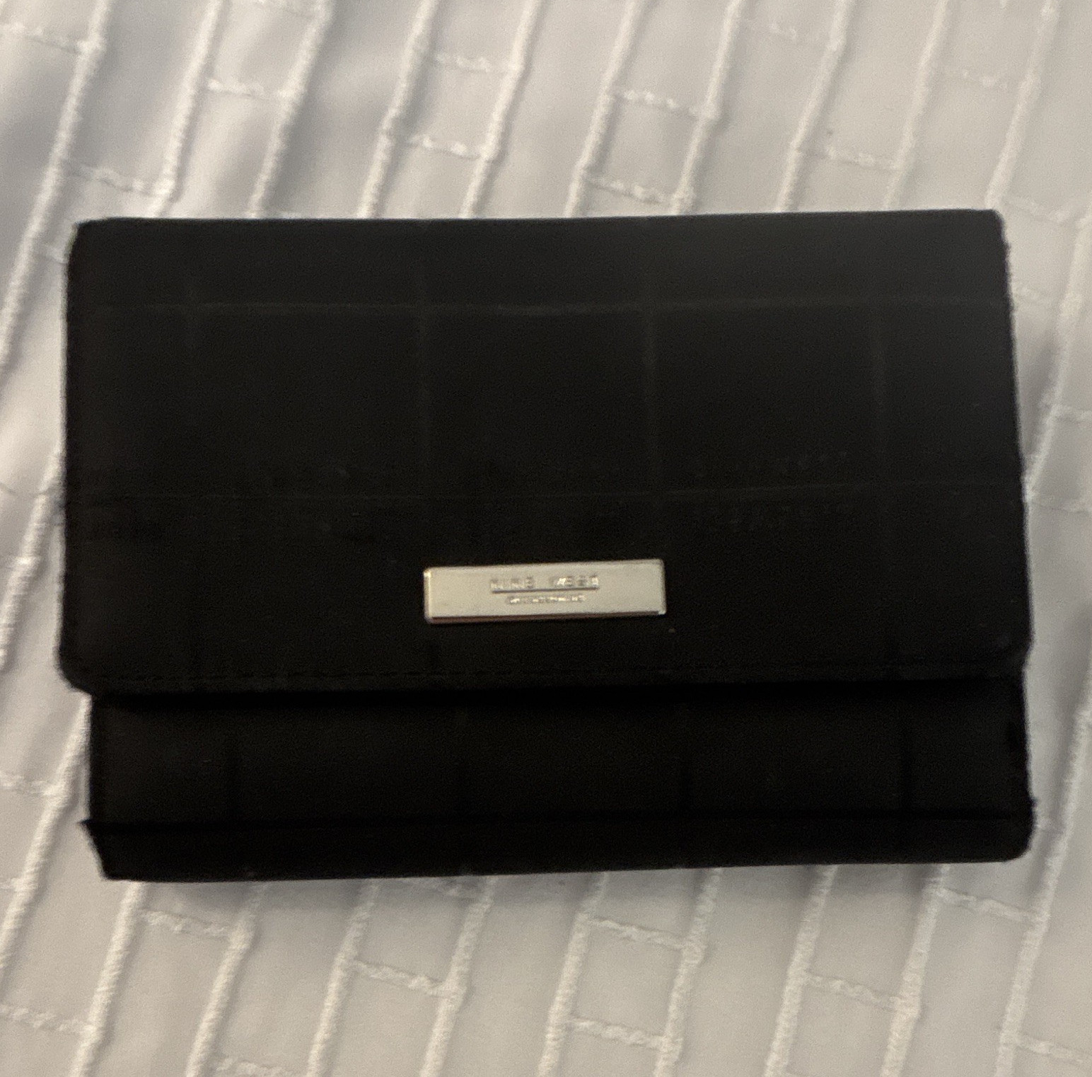 Nine West Black Women’s Trifold Wallet Snap Closure Accordion Credit Card