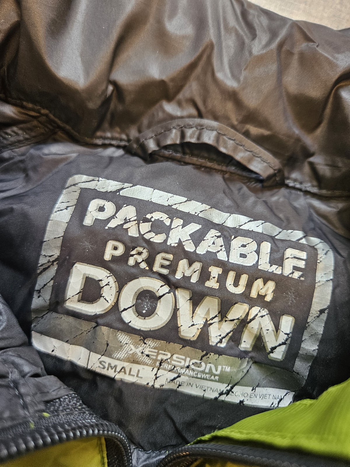 Xersion Packable Premium Down Vest Green Small Women Hiking Backpacking Camping