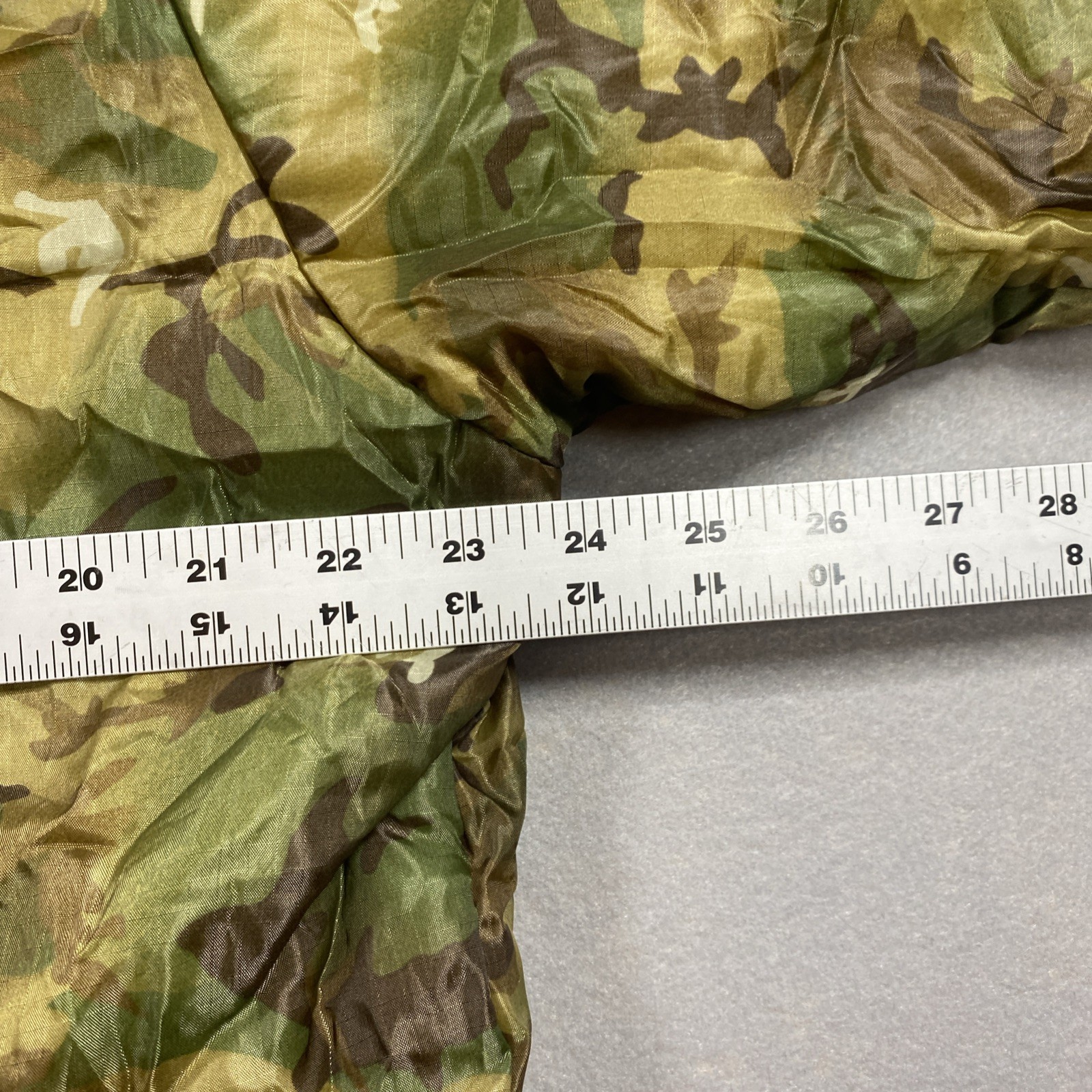 Mil-Tec Jacket Men Large Reversible Camo Full Zip Hunting W/Carrying Pouch