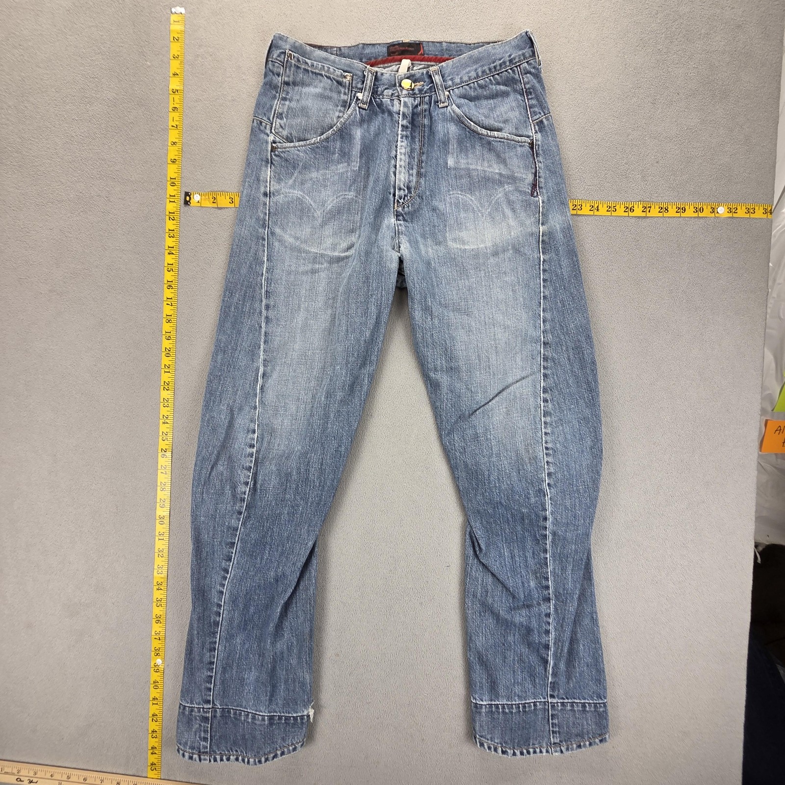 Vintage Levis Engineered Jeans Mens Blue Medium Wash Twisted Fits 28×30