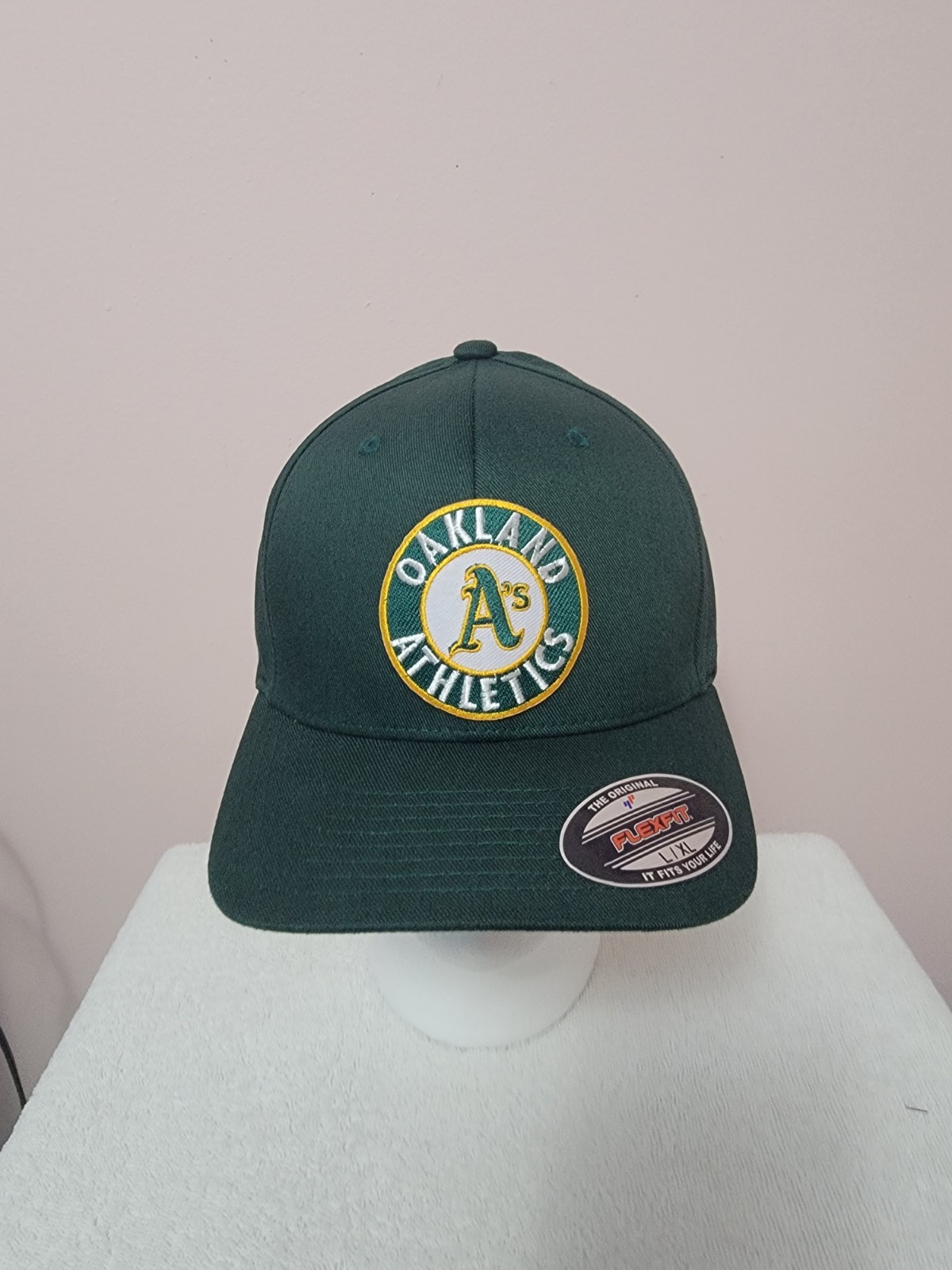 Oakland Athletics Flex Fit Hat