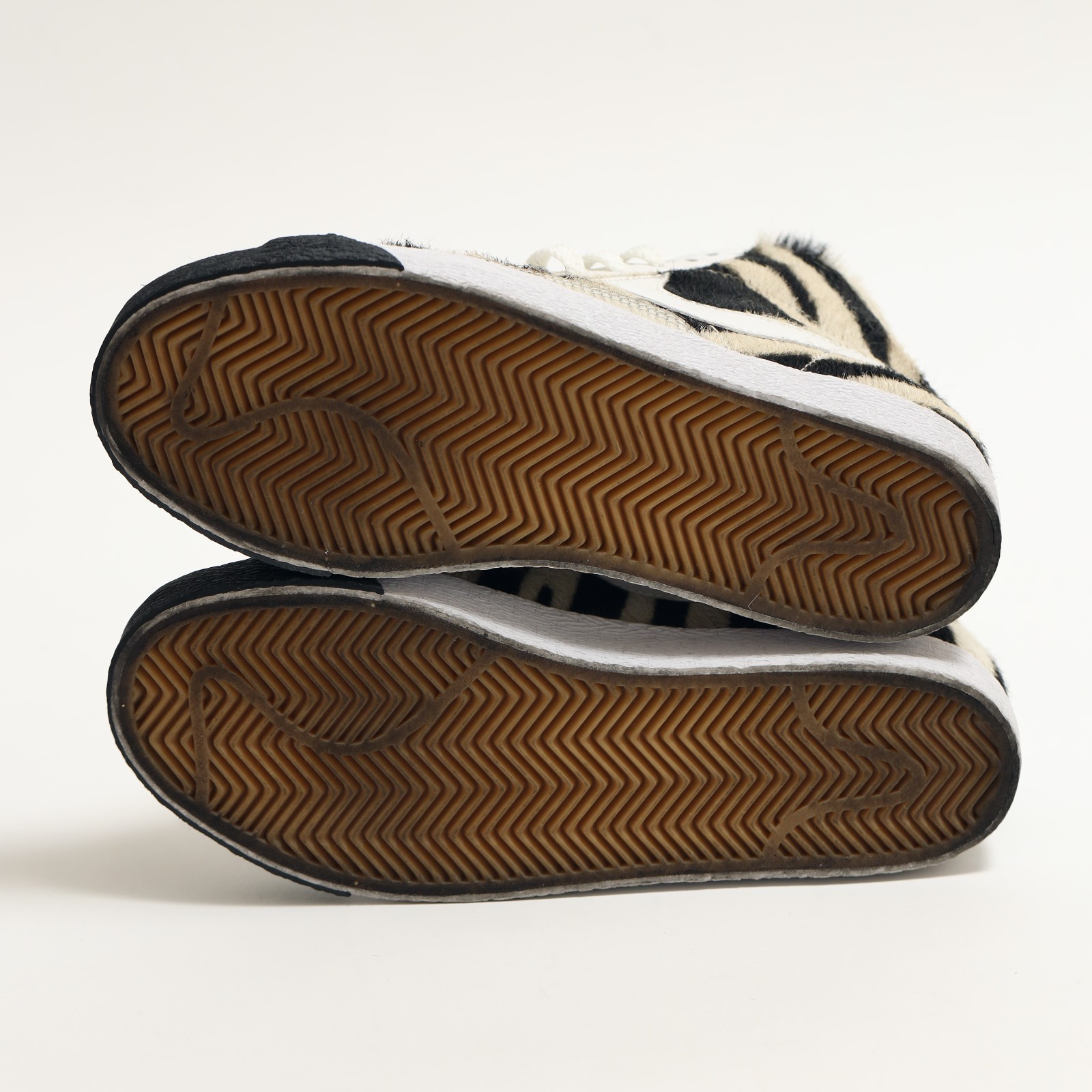 Nike Blazer Mid Premium ‘Zebra’ Womens 7.5 White Blanc 316959-111 2007