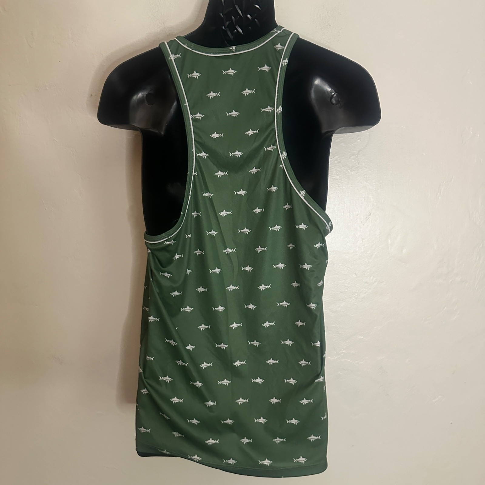 Tulio Tank Top Large Gently worn 100% polyamide 20.5″ armpit to armpit