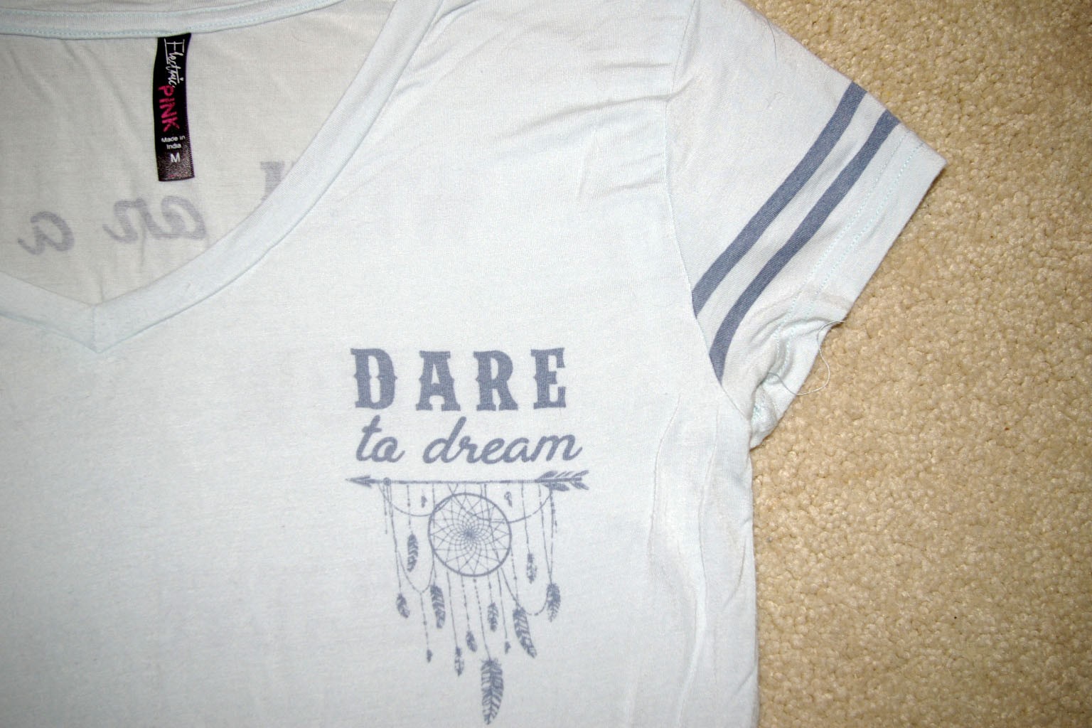 Electric Pink Positive Graphics T-Shirts Juniors M Be Free/Dare to Dream 2-Pc
