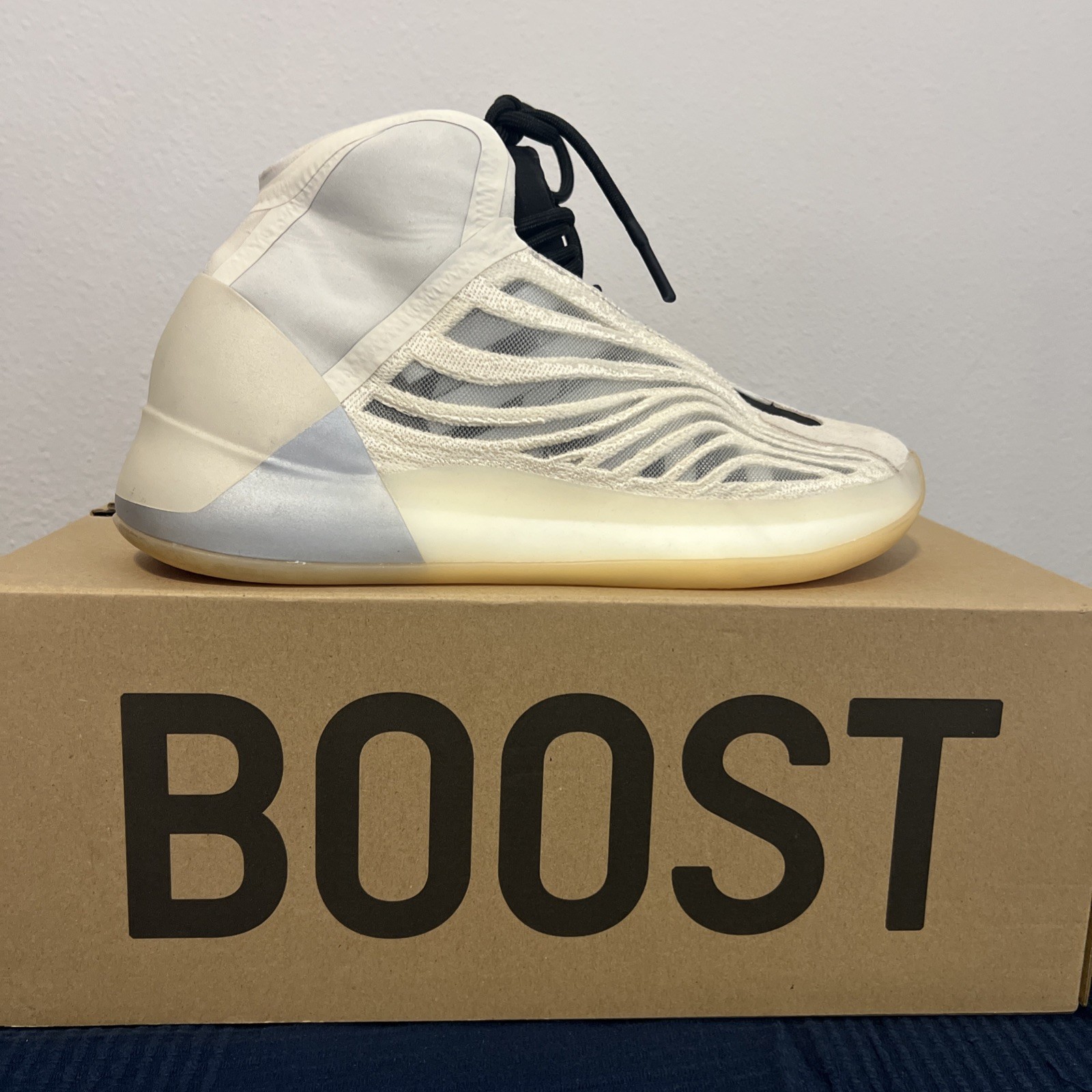 Men’s Adidas Yeezy QNTM- Mist Slate-Sz 9.5