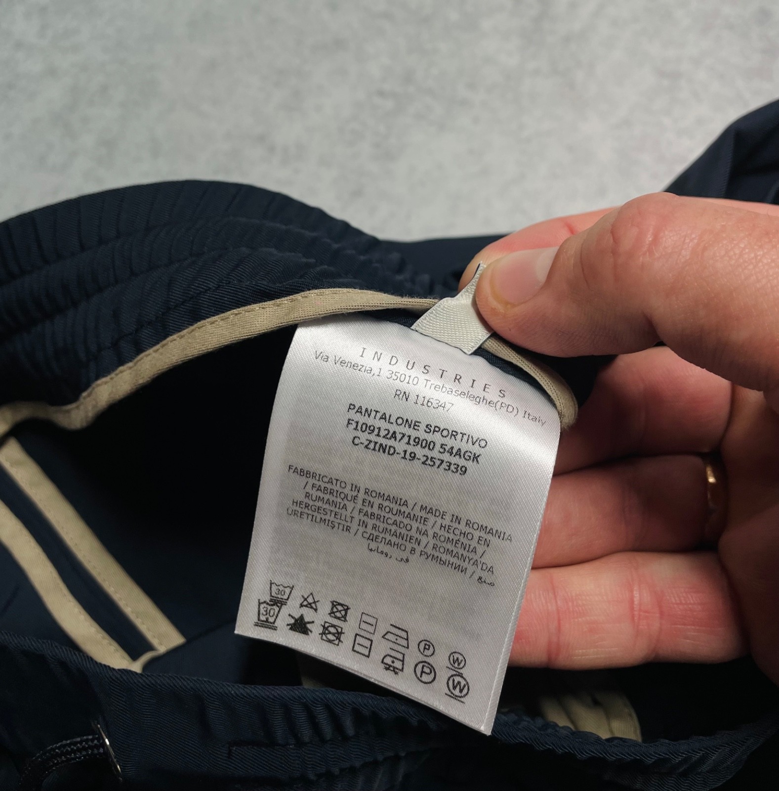 Moncler Men’s Navy Blue Zip Pantalone Sportive Casual Pants Size 52