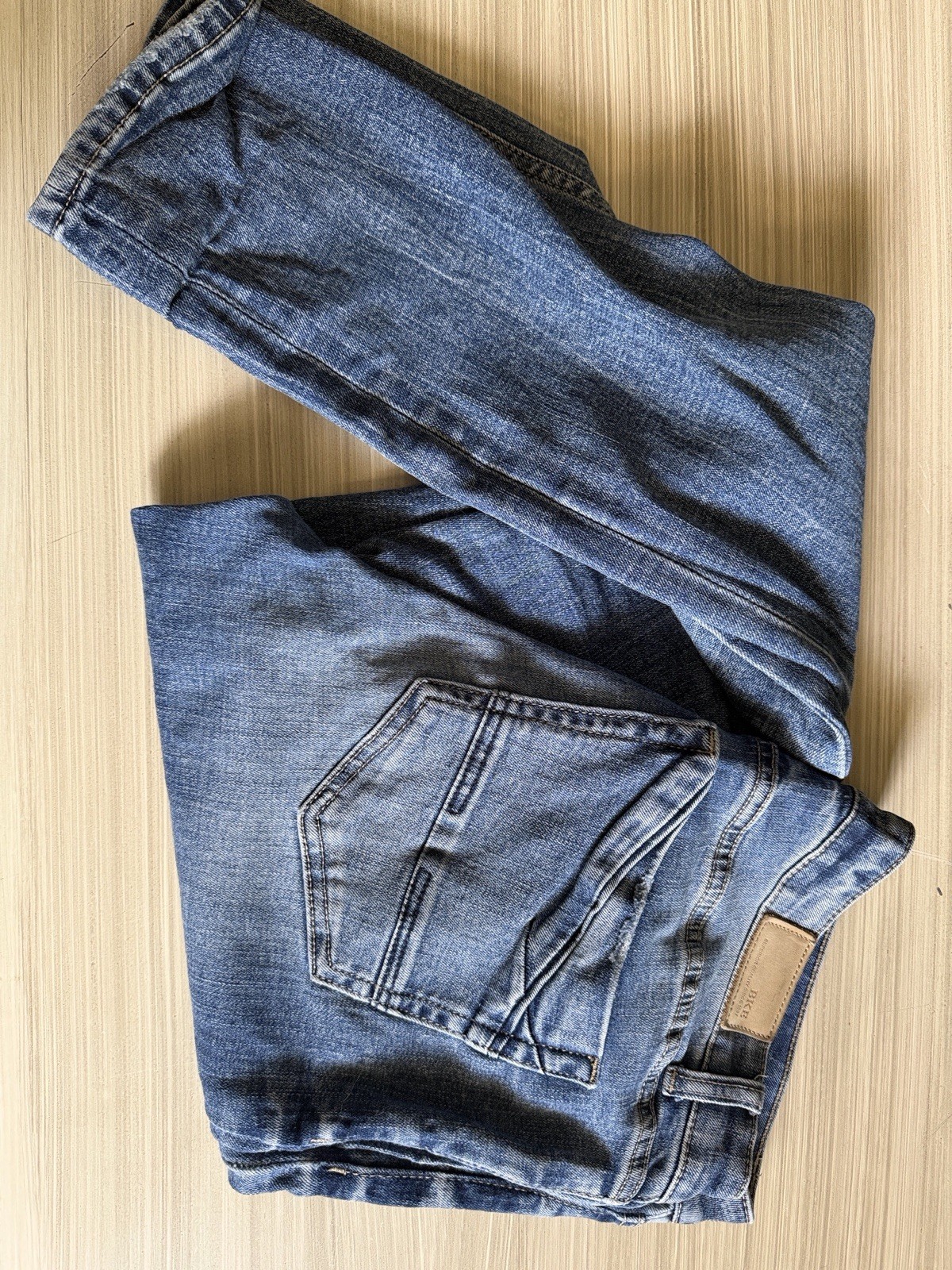 BKE Stella Slim Fit Straight Leg Blue Denim Jeans Size 30 Mid Rise Pockets