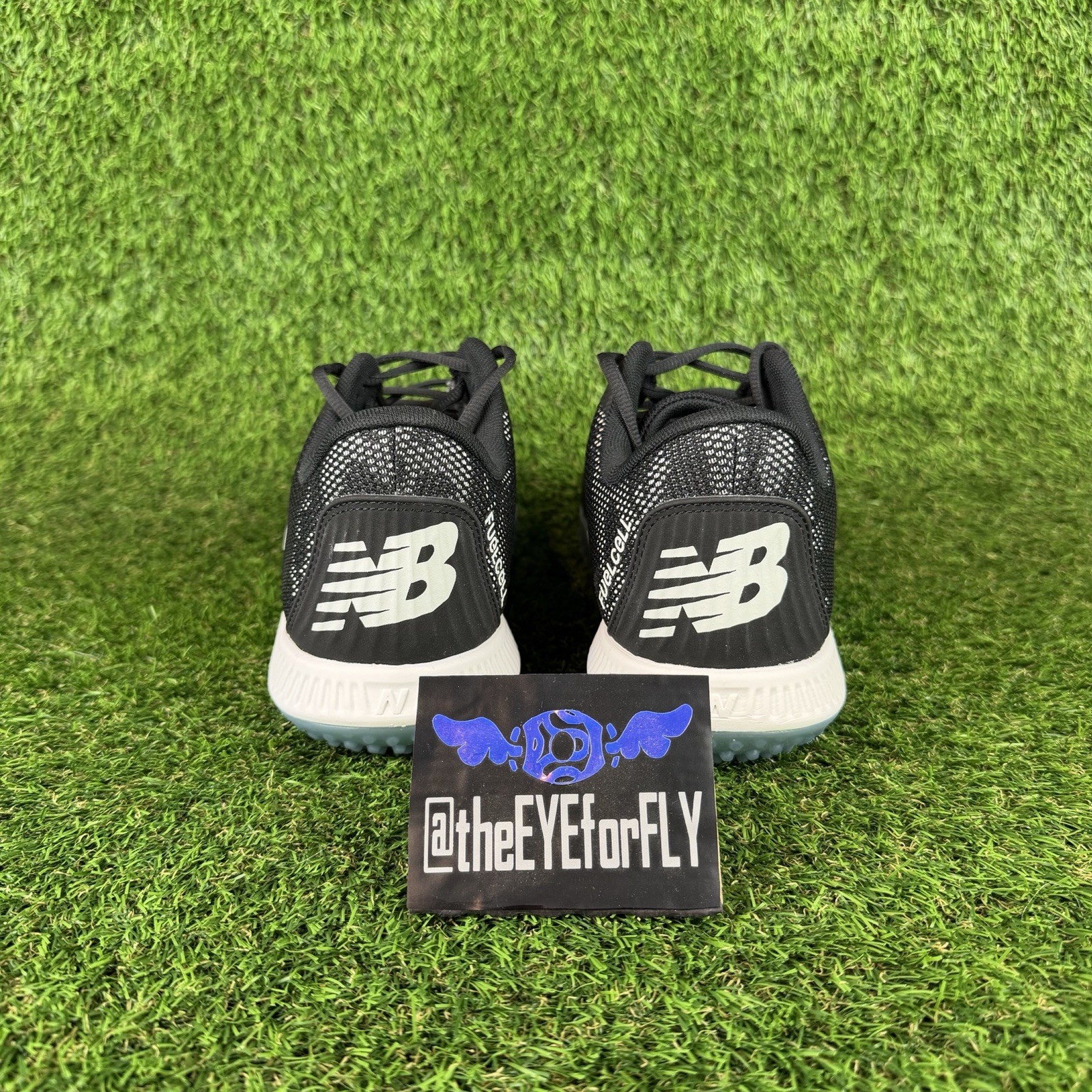 New Balance Fuel Cell 4040v7 Turf Trainer Black White Ice T4040BK7 Men’s 11.5