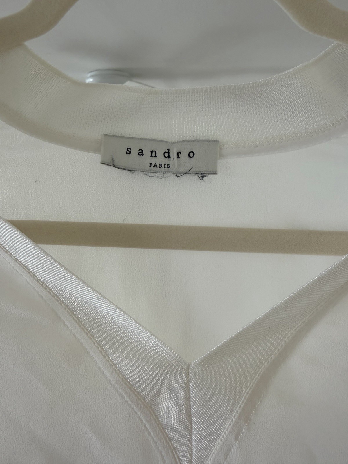 Sandro Paris Women’s S White Solid V-Neck Long Sleeve Pullover Blouse Satin Trim