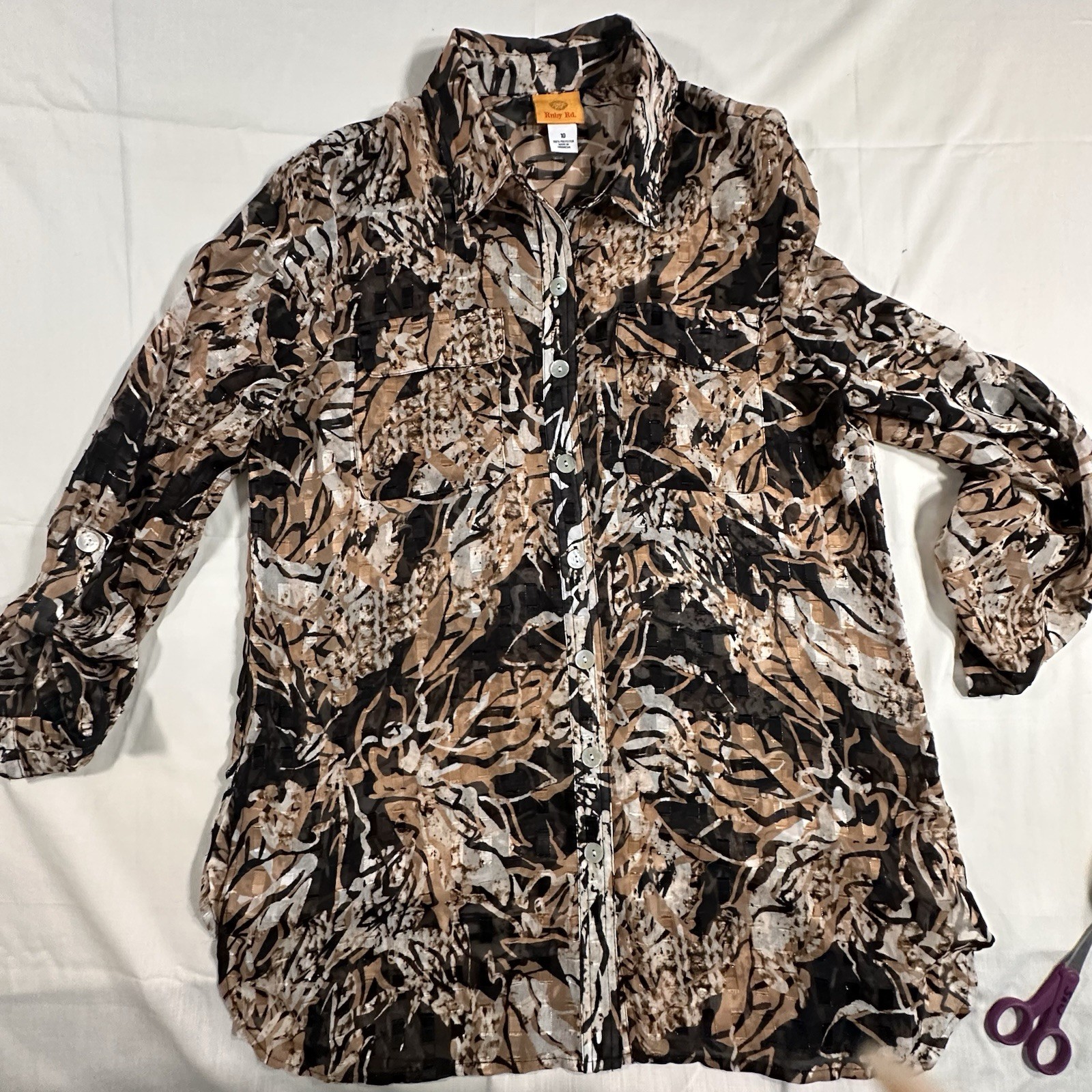 Ruby Rd. Abstract Print Collared Button-Up Blouse 3/4 Roll Tab Pockets 10